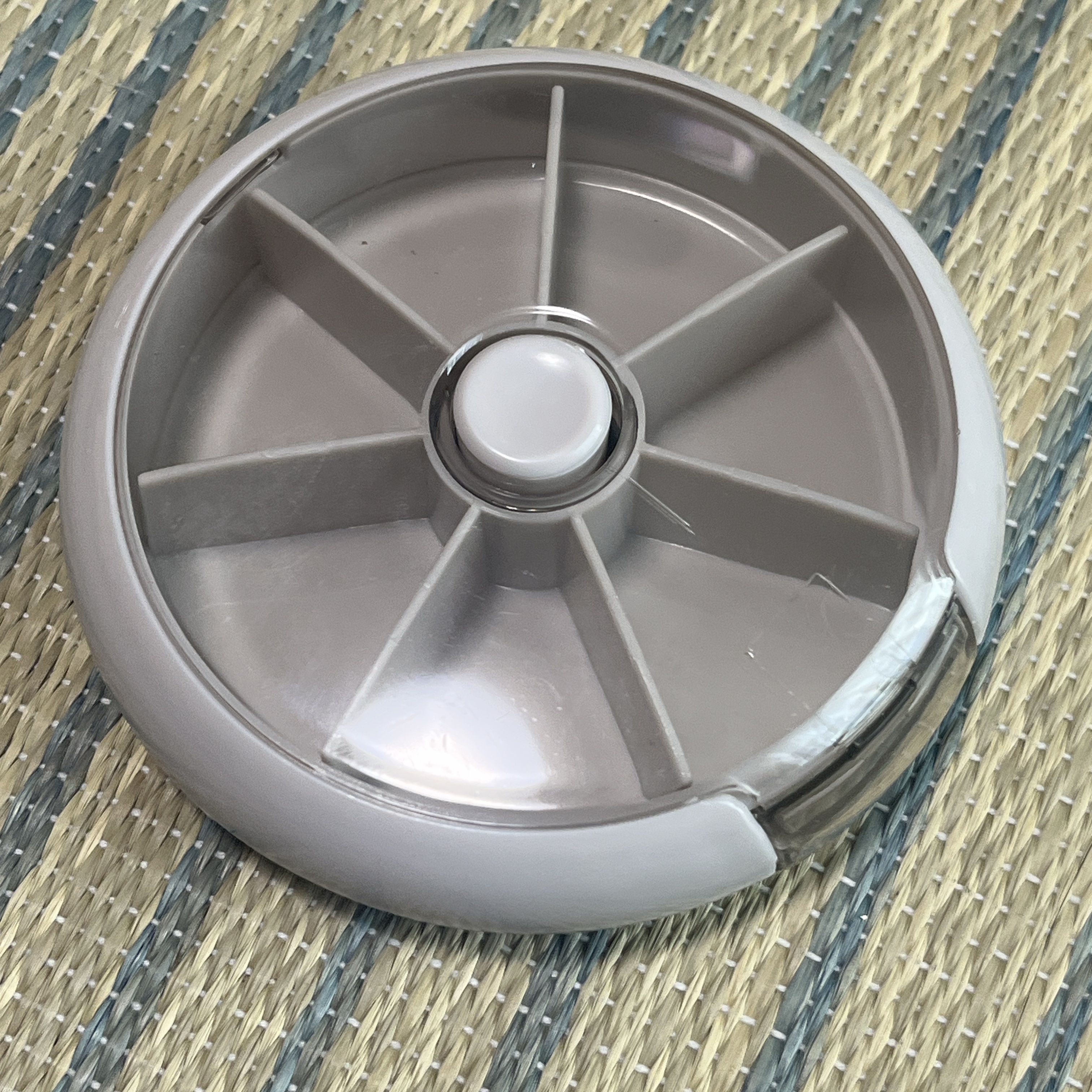 回転ピルケース/3COINS/その他を使ったクチコミ（3枚目）