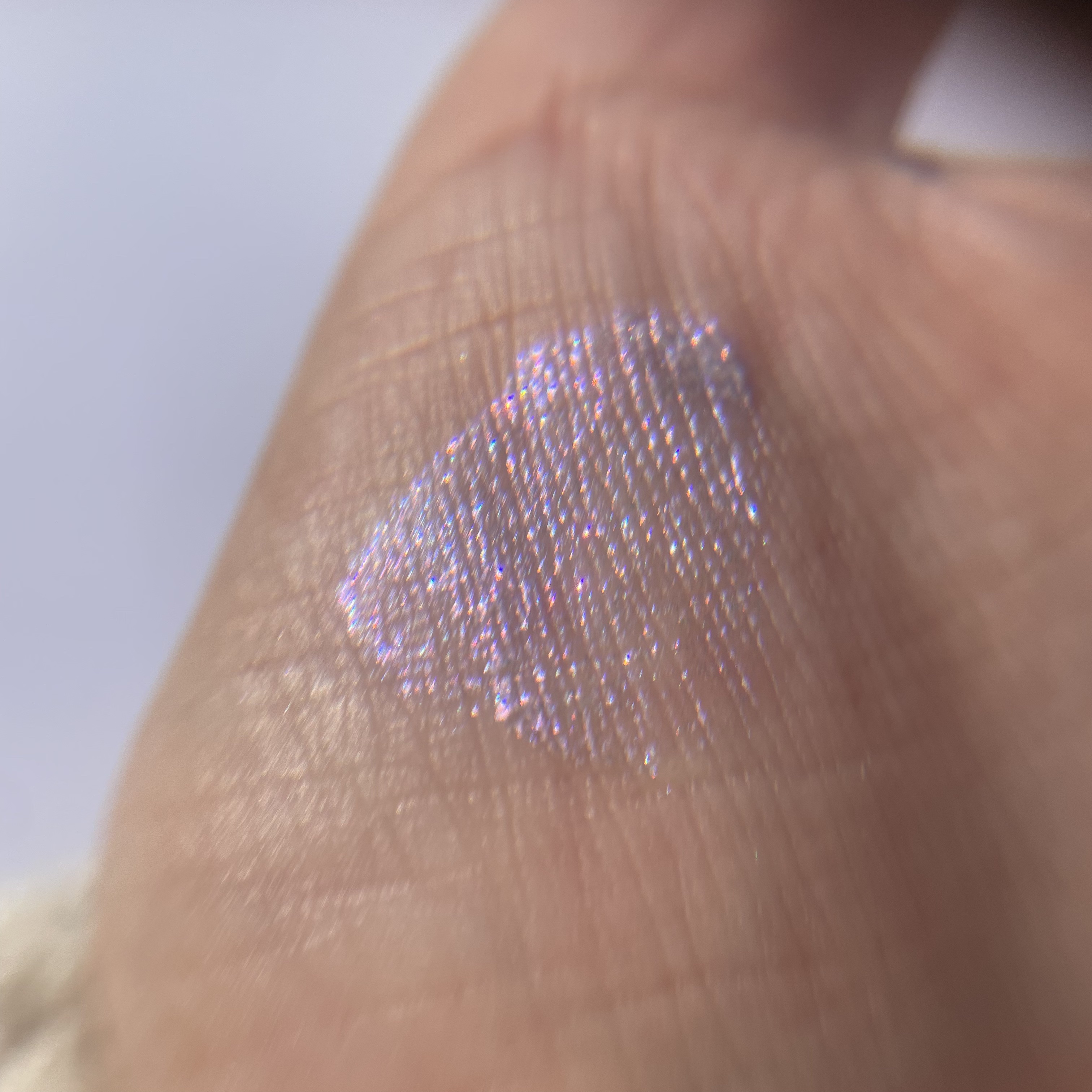 ザ リキッド アイシャドウ　ウルトラスパークル/ADDICTION/リキッドアイシャドウを使ったクチコミ（2枚目）