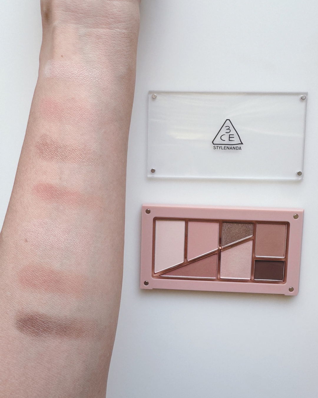 レイヤーイットオールパレット アイシャドウ/3CE/アイシャドウパレットを使ったクチコミ（2枚目）