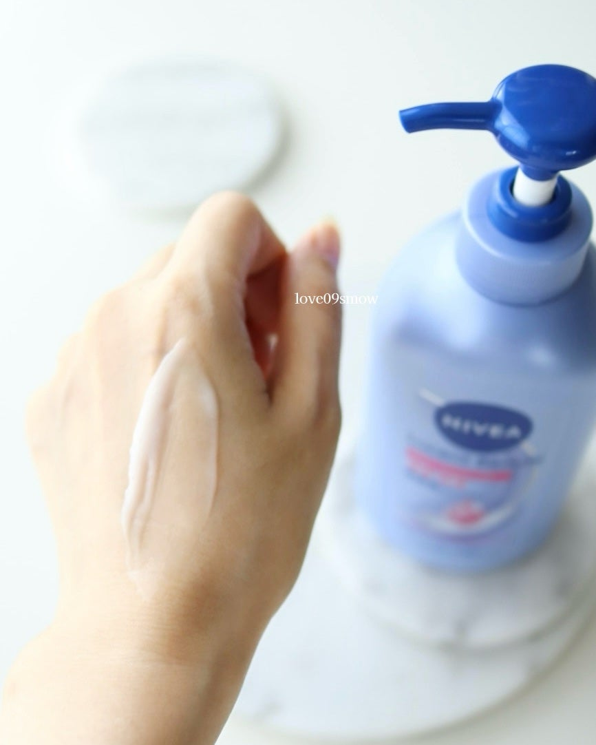 ニベア ルーセントビューティ ディープモイスチャー 浸透保湿美容液ボディミルク リッチローズの香り/ニベア/ボディミルクを使ったクチコミ(3枚目)