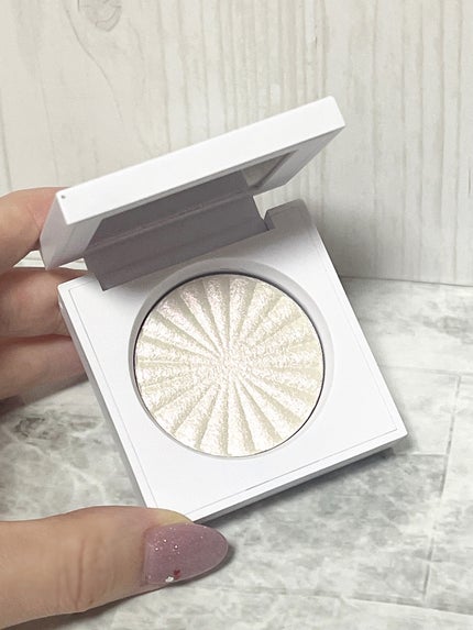 OFRA mini Highlighter/Ofra Cosmetics/パウダーハイライトを使ったクチコミ(3枚目)