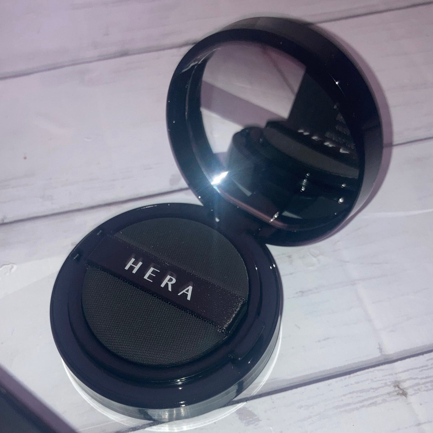 ブラック クッション ファンデーション/HERA/クッションファンデーションを使ったクチコミ(2枚目)