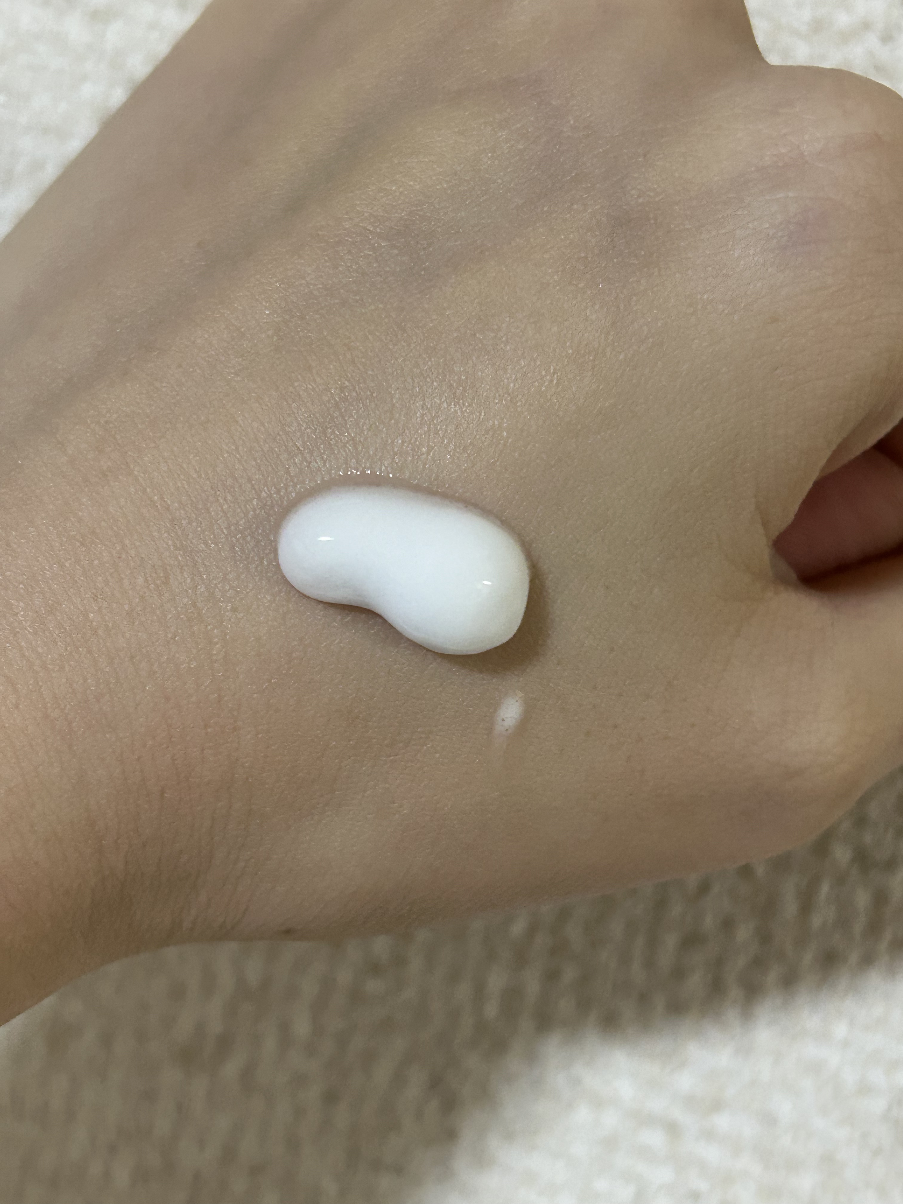 キュレル 潤浸保湿 泡美容液 【医薬部外品】/キュレル/美容液を使ったクチコミ（2枚目）