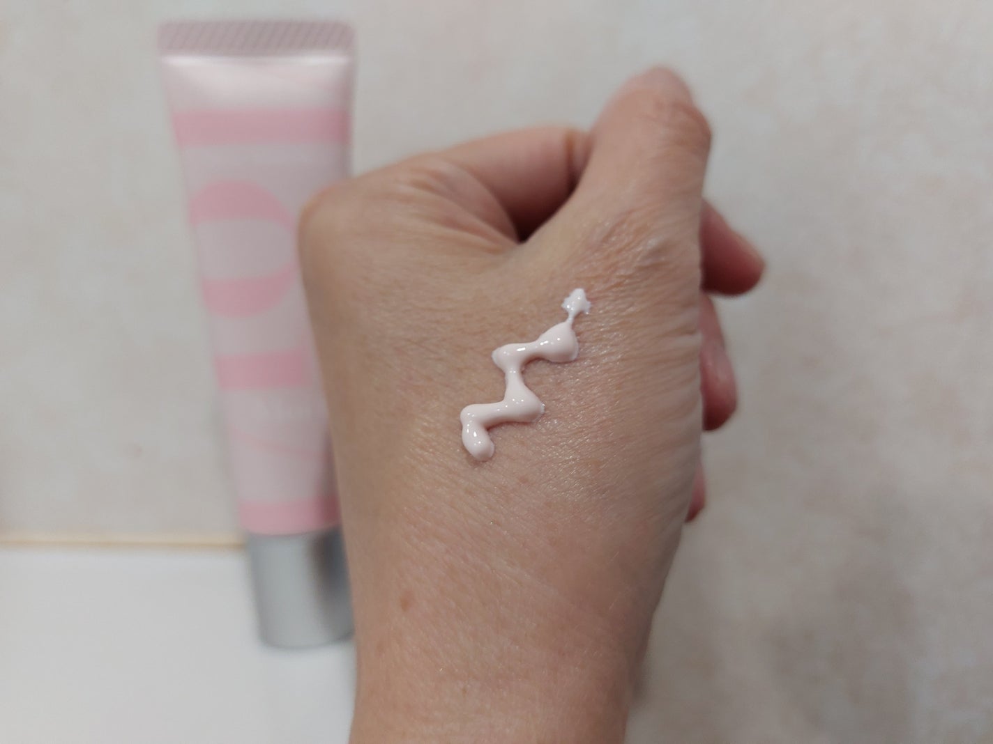 モイット シアーモイストベース/エリザベス/化粧下地を使ったクチコミ(2枚目)