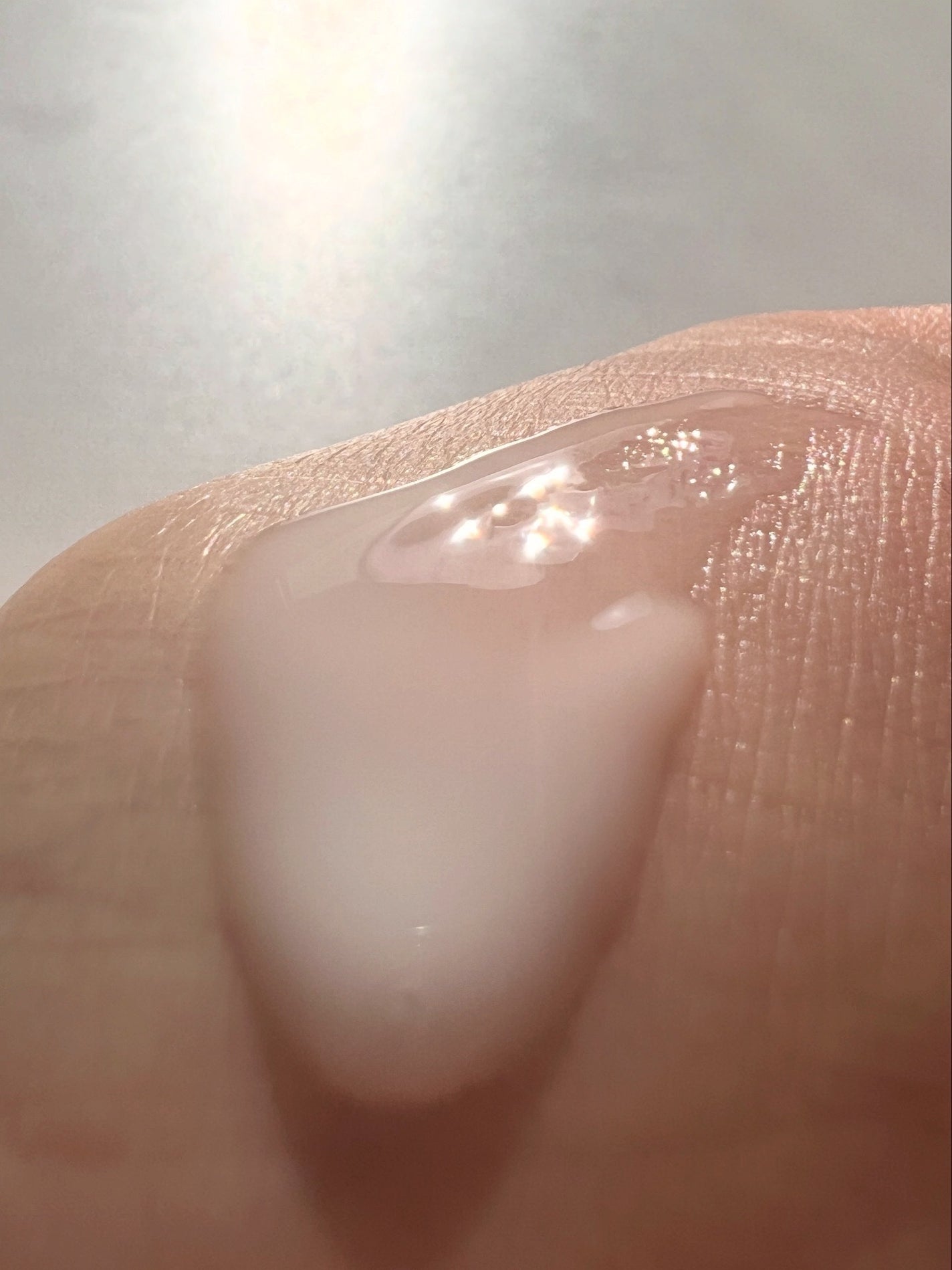 【医薬部外品】ニベア ルーセントビューティ シルクブライトニング ブライトニング美容液ボディミルク/ニベア/ボディミルクを使ったクチコミ(3枚目)