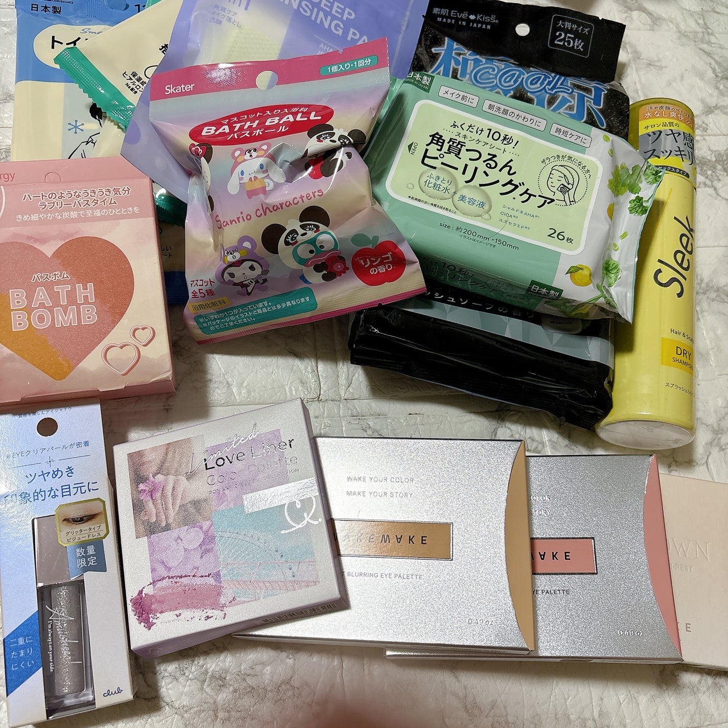 ソフトブラーリングアイパレット/wakemake/アイシャドウパレットを使ったクチコミ(9枚目)