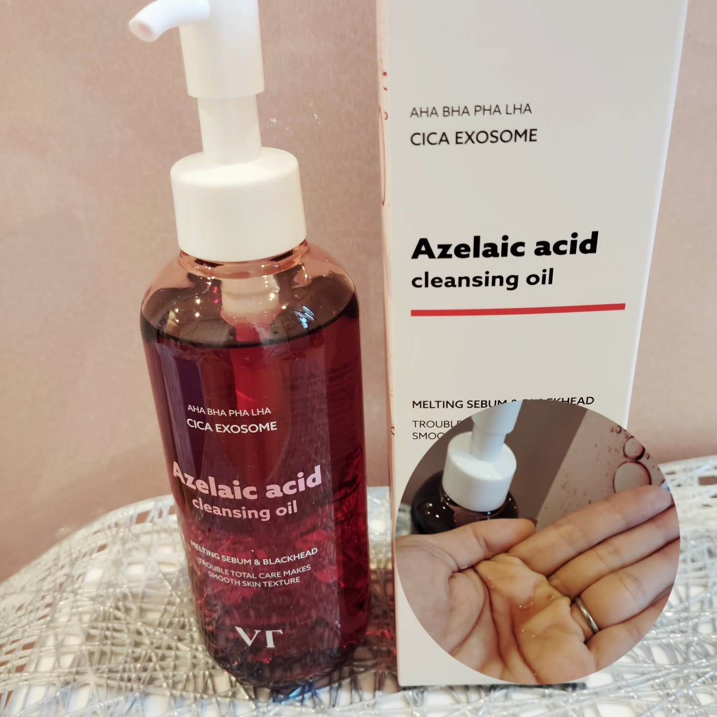 AZ AHA レッドマイクロバブルセラム 70mL/VT/美容液を使ったクチコミ（2枚目）