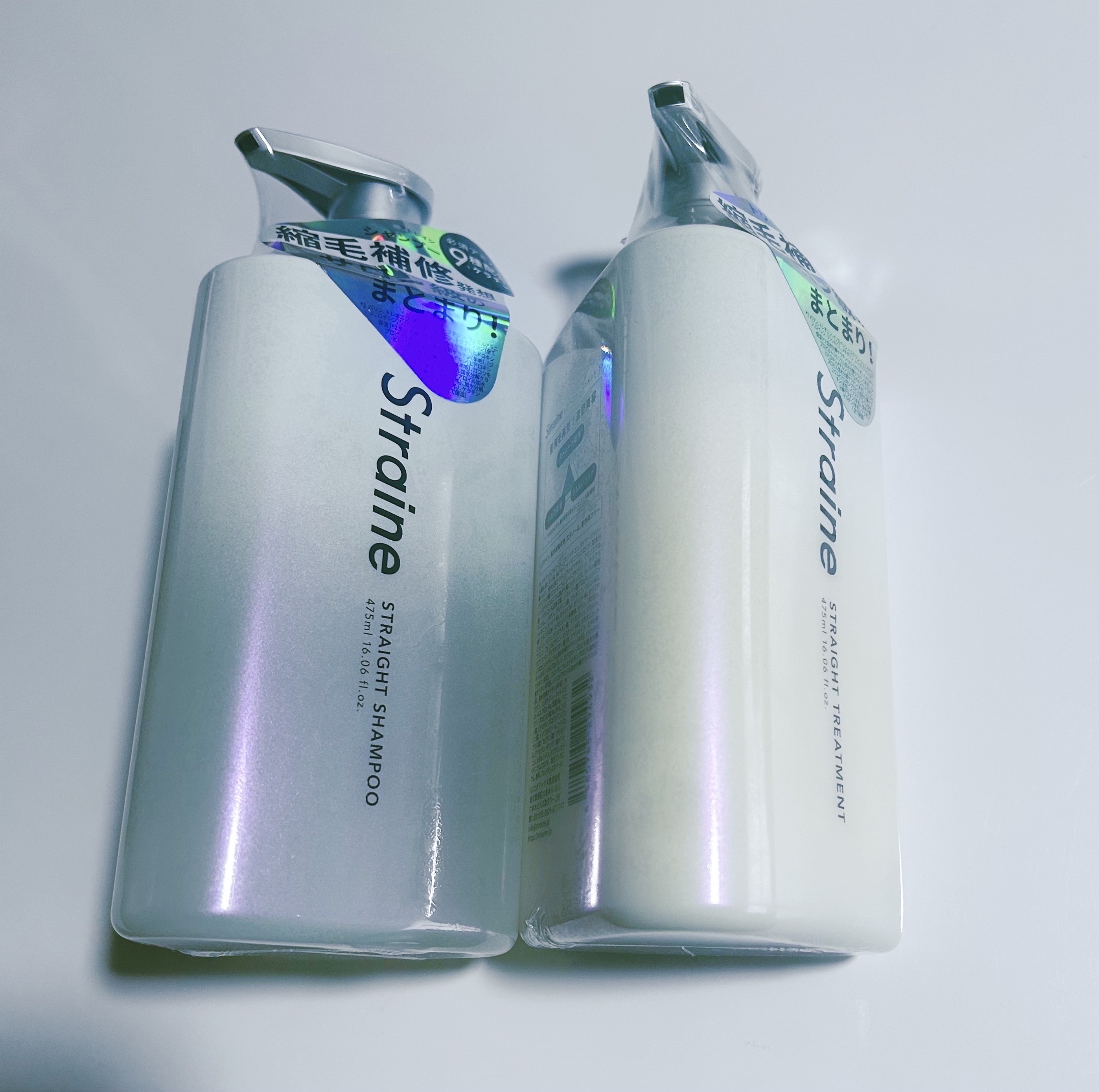 Straine
ストレートシャンプー
ストレートトリートメント
475ml

アットコスメ様よりプレゼント当選でいただきました。

シャンプーは透明タイプで、特に印象に残る特徴はなくよくある普通のシャンプーでした。

トリートメントはとても