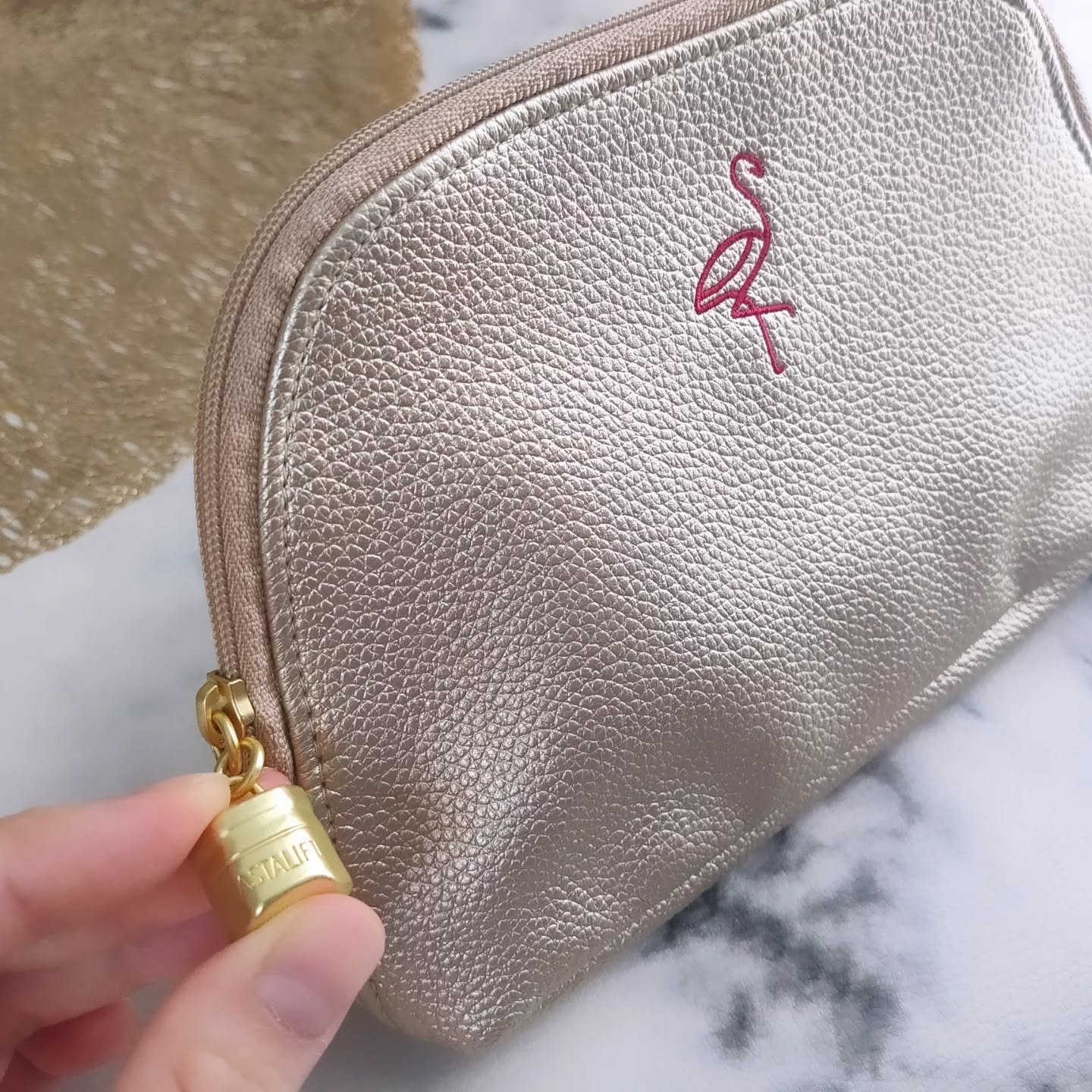 アスタリフト ホワイト ジェリー アクアリスタ/アスタリフト/美容液を使ったクチコミ（3枚目）