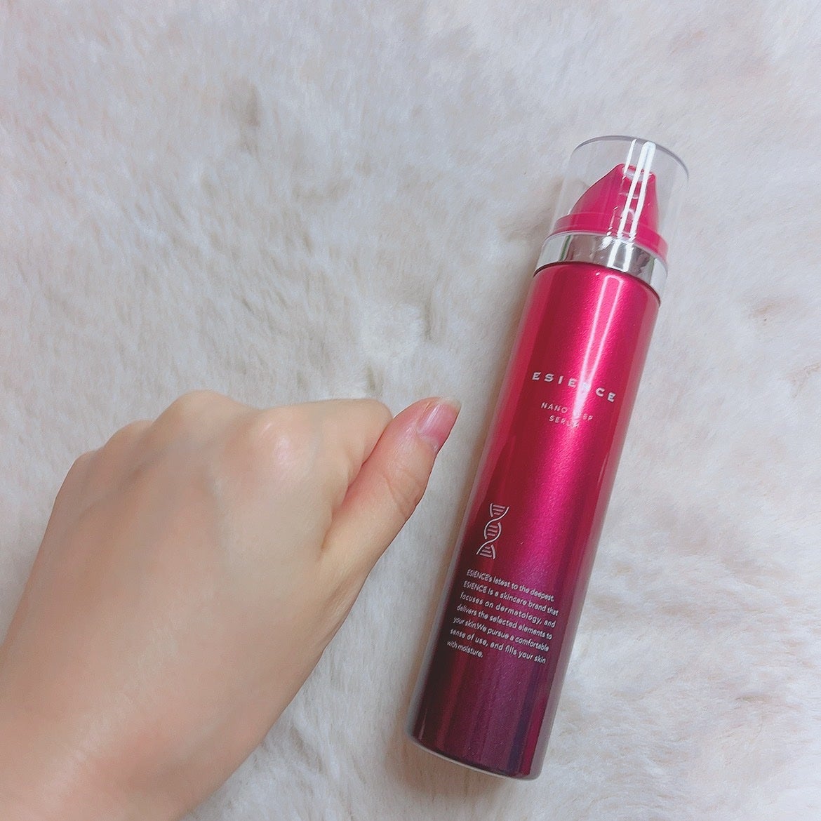 ã«ã³ã ðž on LIPS ãçé
žå°å
¥çŸå®¹æ¶²ð«§/ESIENCEã®ããã·ãŒãã»ã©ã æå¹æåã«ã¯..ãïŒ3æç®ïŒ