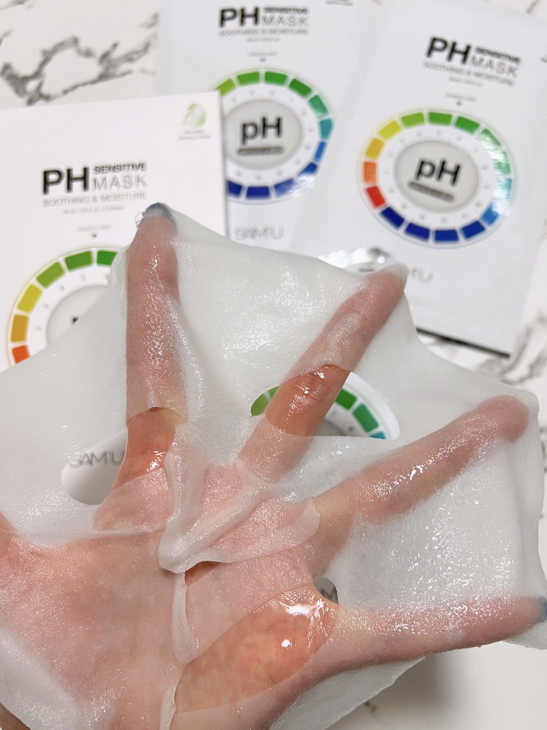 PHセンシティブマスクスージング＆モイスト/SAM'U/シートマスク・パックを使ったクチコミ（3枚目）