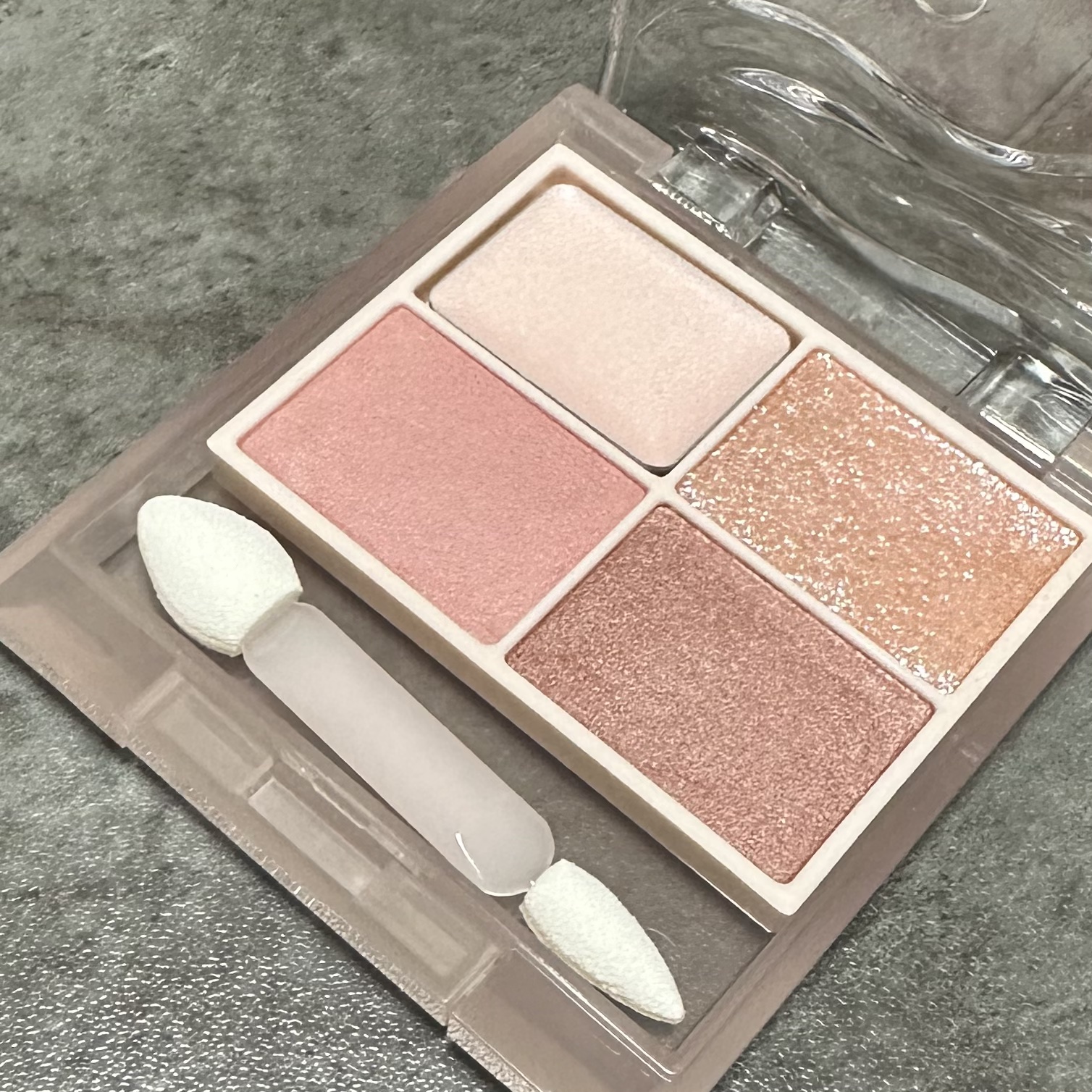 キス ズームアイポーション/KiSS/アイシャドウパレットを使ったクチコミ（2枚目）