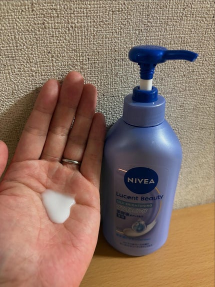 【医薬部外品】ニベア ルーセントビューティ シルクブライトニング ブライトニング美容液ボディミルク/ニベア/ボディミルクを使ったクチコミ(2枚目)