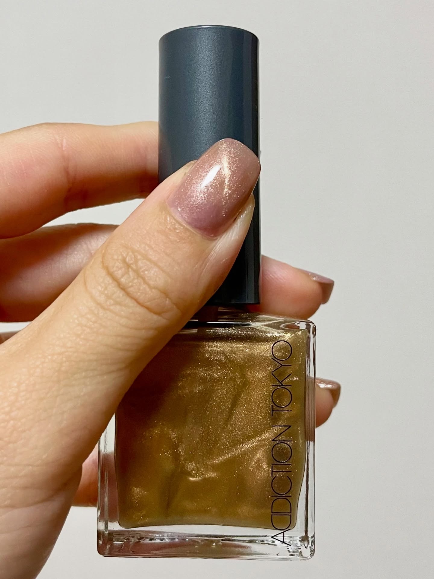 アディクション ザ マグネット ネイルポリッシュ/ADDICTION/マニキュアを使ったクチコミ（2枚目）