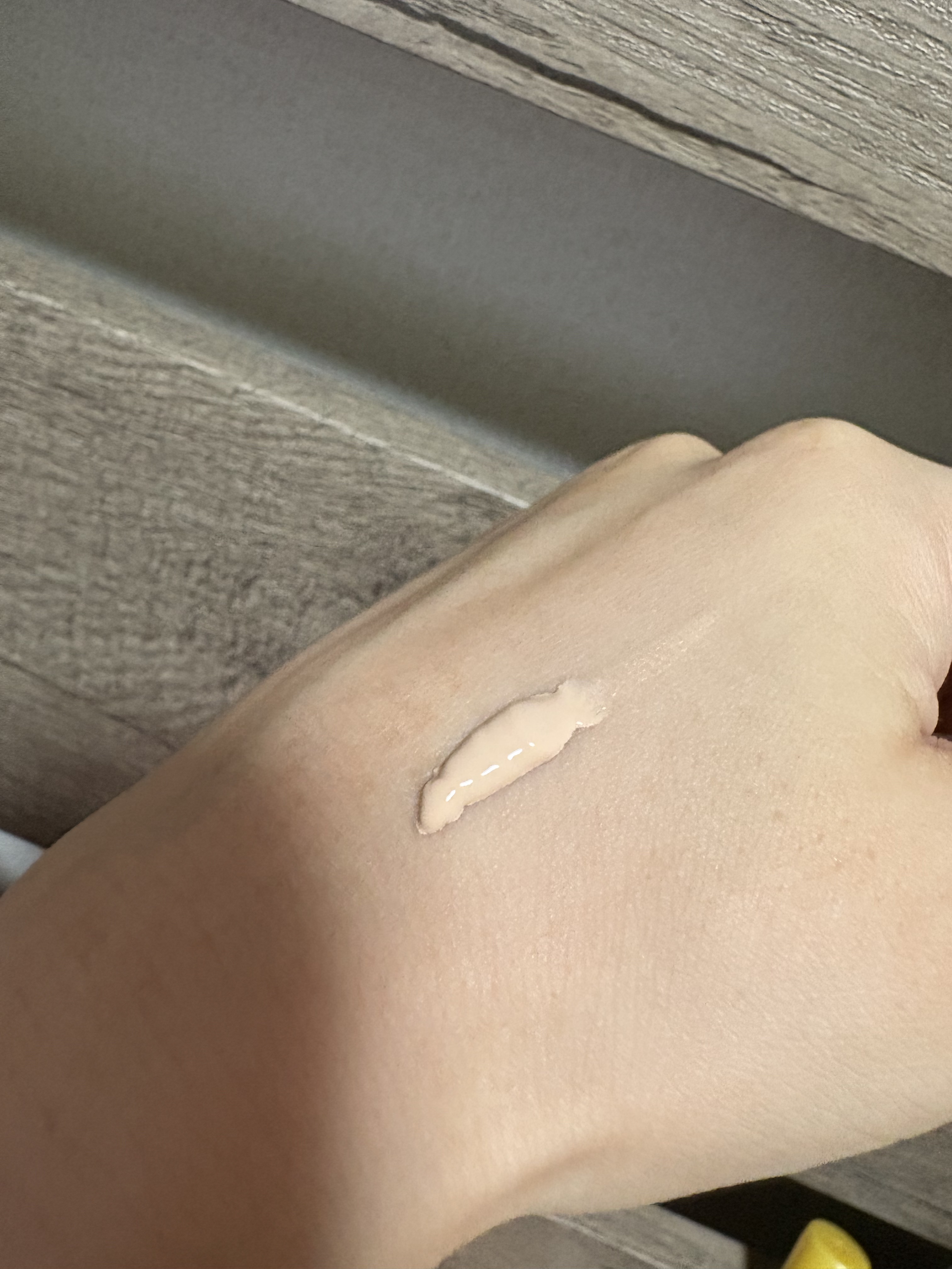 素肌記念日 薬用スキンケアコンシーラー ACホワイト【医薬部外品】/素肌記念日/クリームコンシーラーを使ったクチコミ（3枚目）