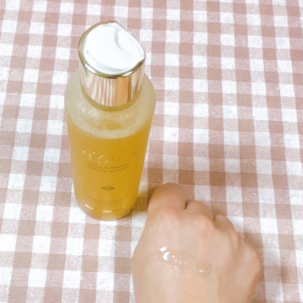 ビタトーニングカプセルセラム/ダルバ/美容液を使ったクチコミ（2枚目）