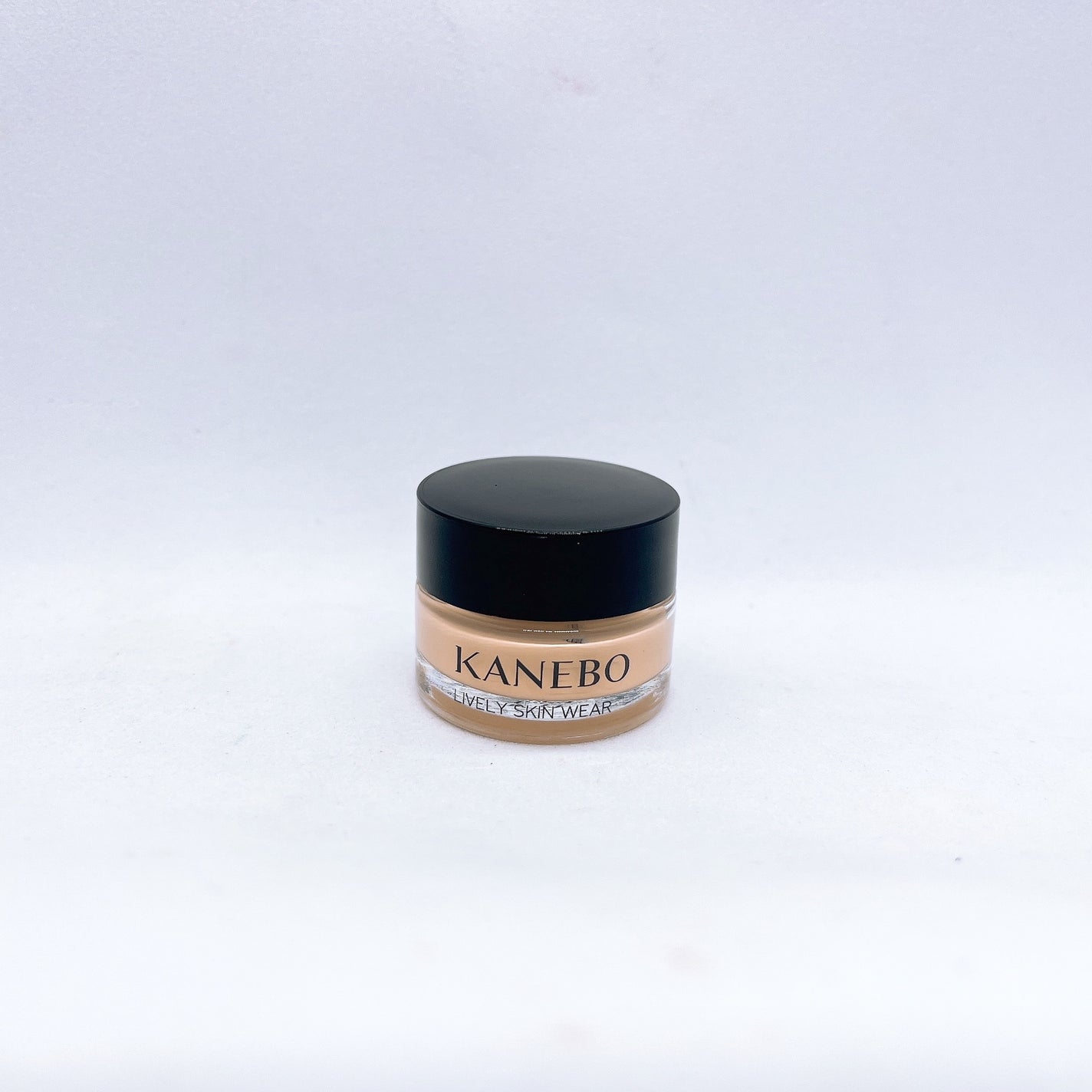 カネボウ ライブリースキン ウェアⅡ/KANEBO/リキッドファンデーションを使ったクチコミ(1枚目)