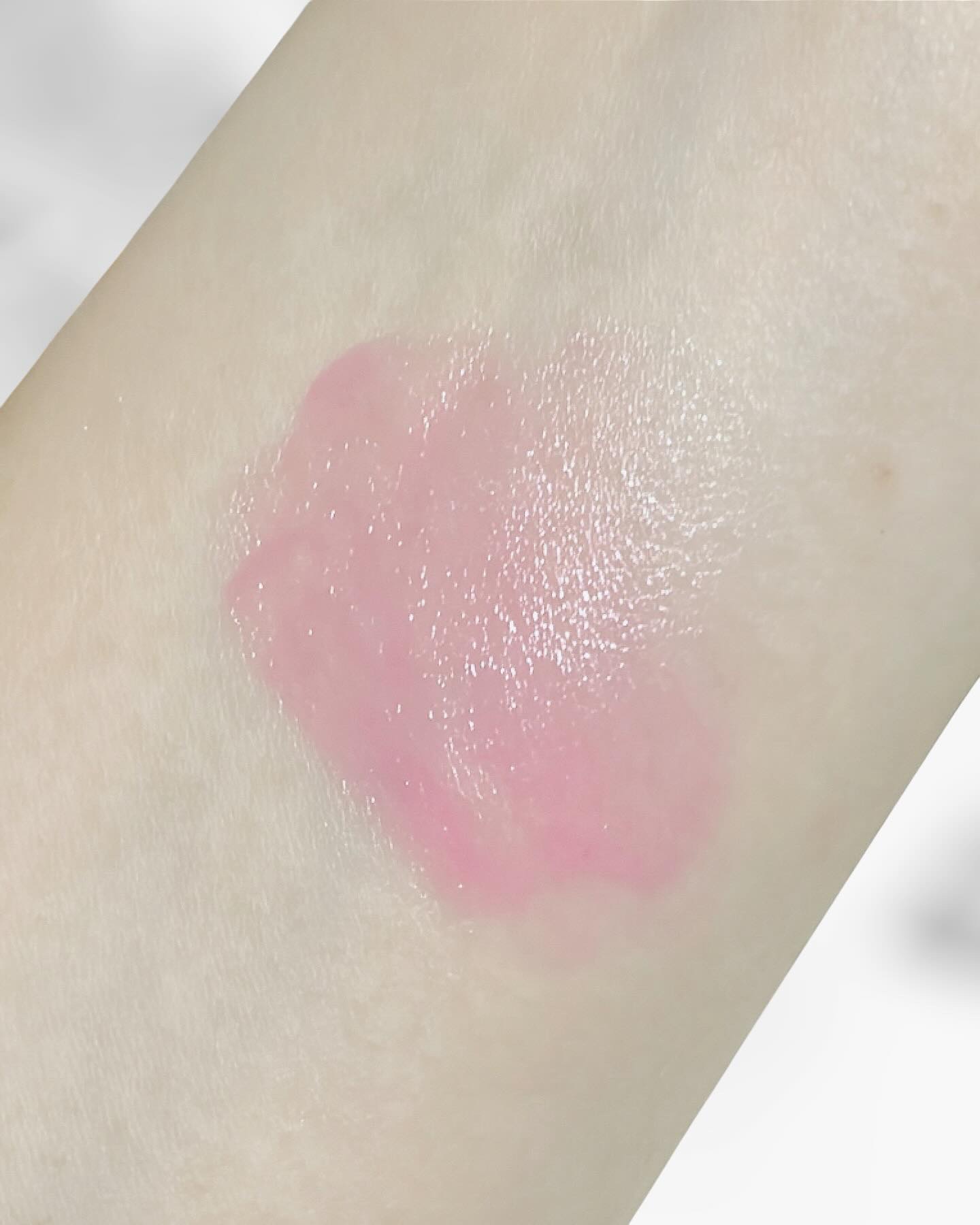 エッセンシャル リップチーク タップ/CLIO/ジェル・クリームチークを使ったクチコミ（3枚目）