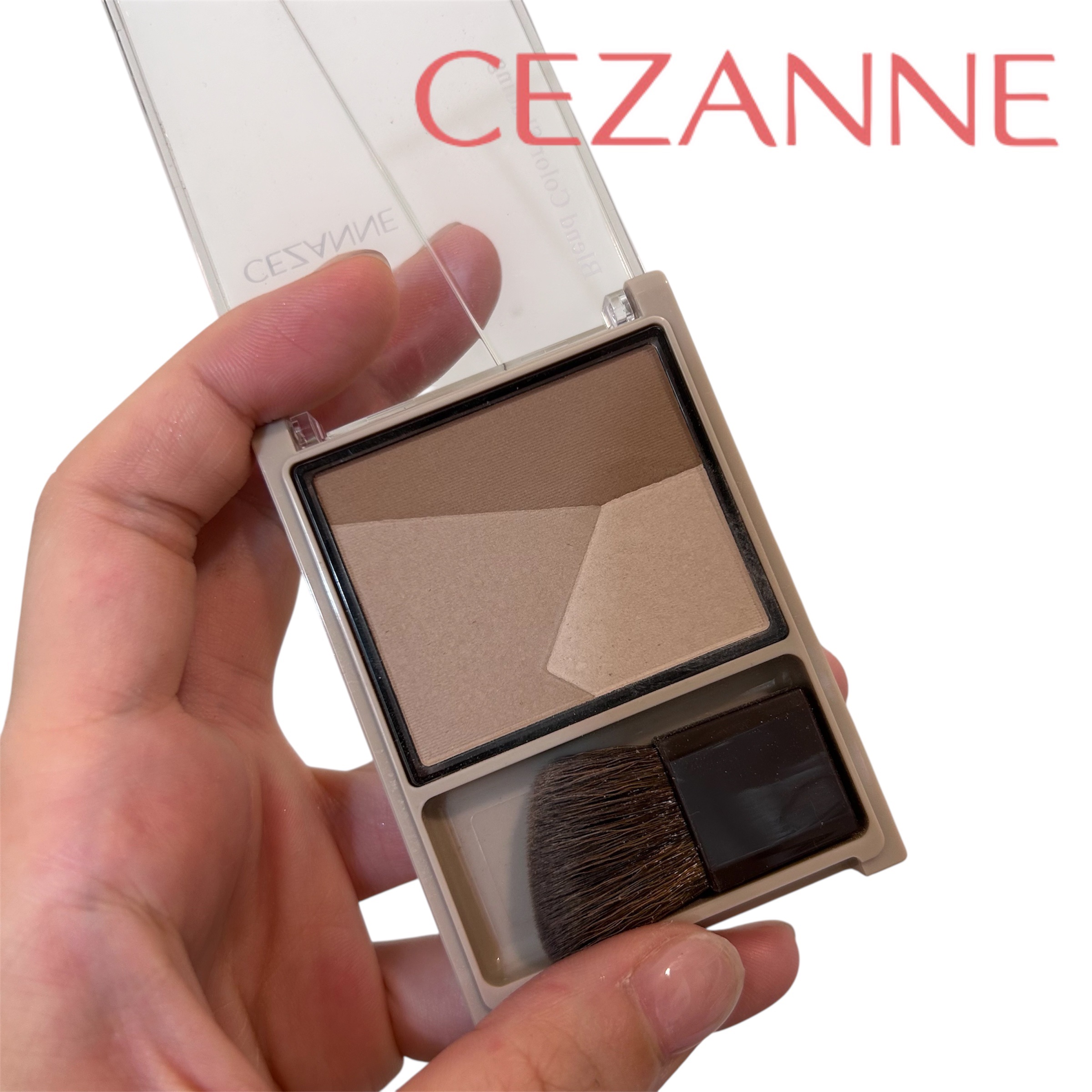 ブレンドカラーシェーディング/CEZANNE/シェーディングを使ったクチコミ（2枚目）