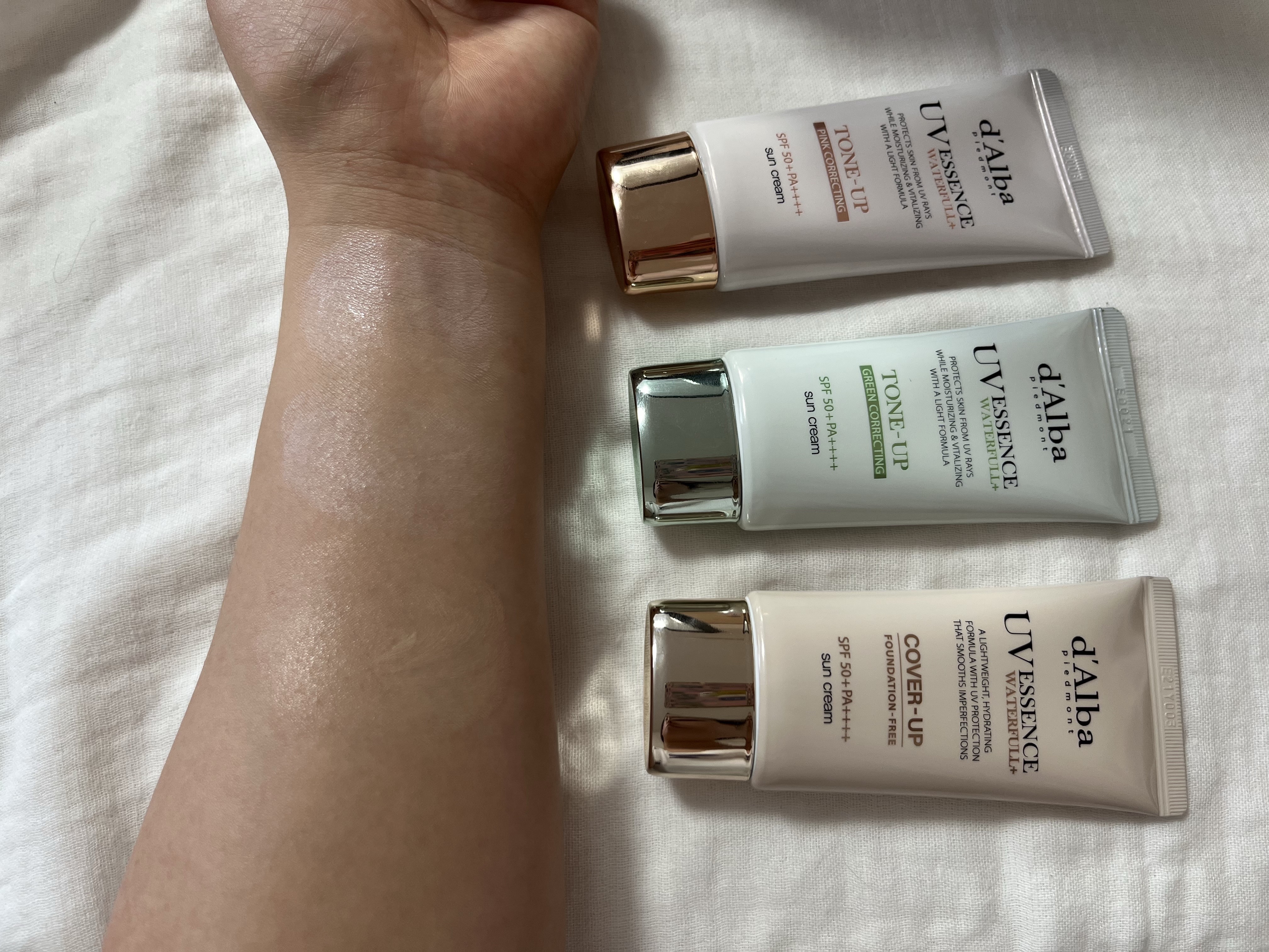 ウォータフルトーンアップサンクリーム/ダルバ/日焼け止めクリームを使ったクチコミ（3枚目）