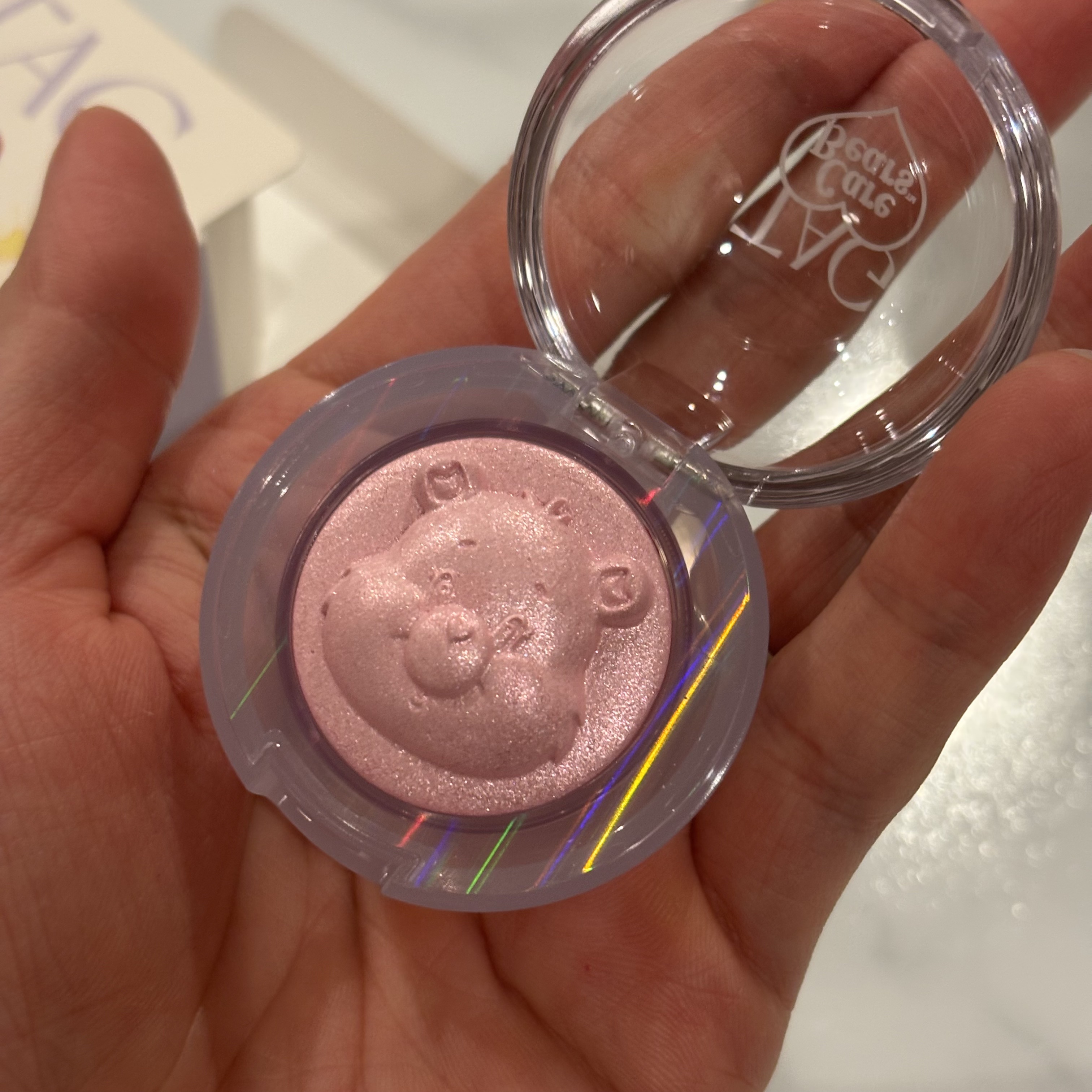 Starlit Beam Lighter/TAG/パウダーハイライトを使ったクチコミ（3枚目）