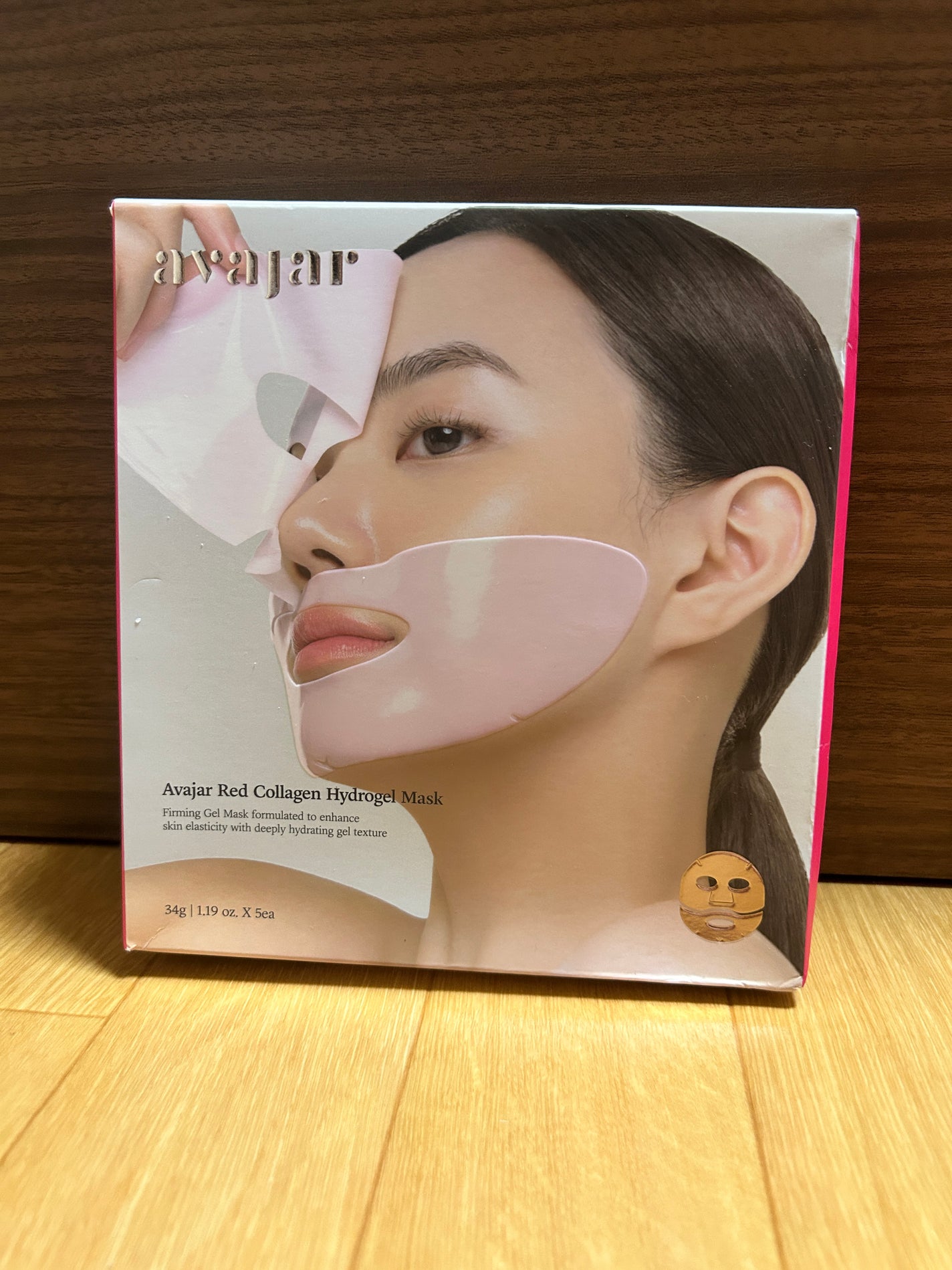 レッドコラーゲンハイドロゲルマスク/avajar/シートマスク・パックを使ったクチコミ(1枚目)