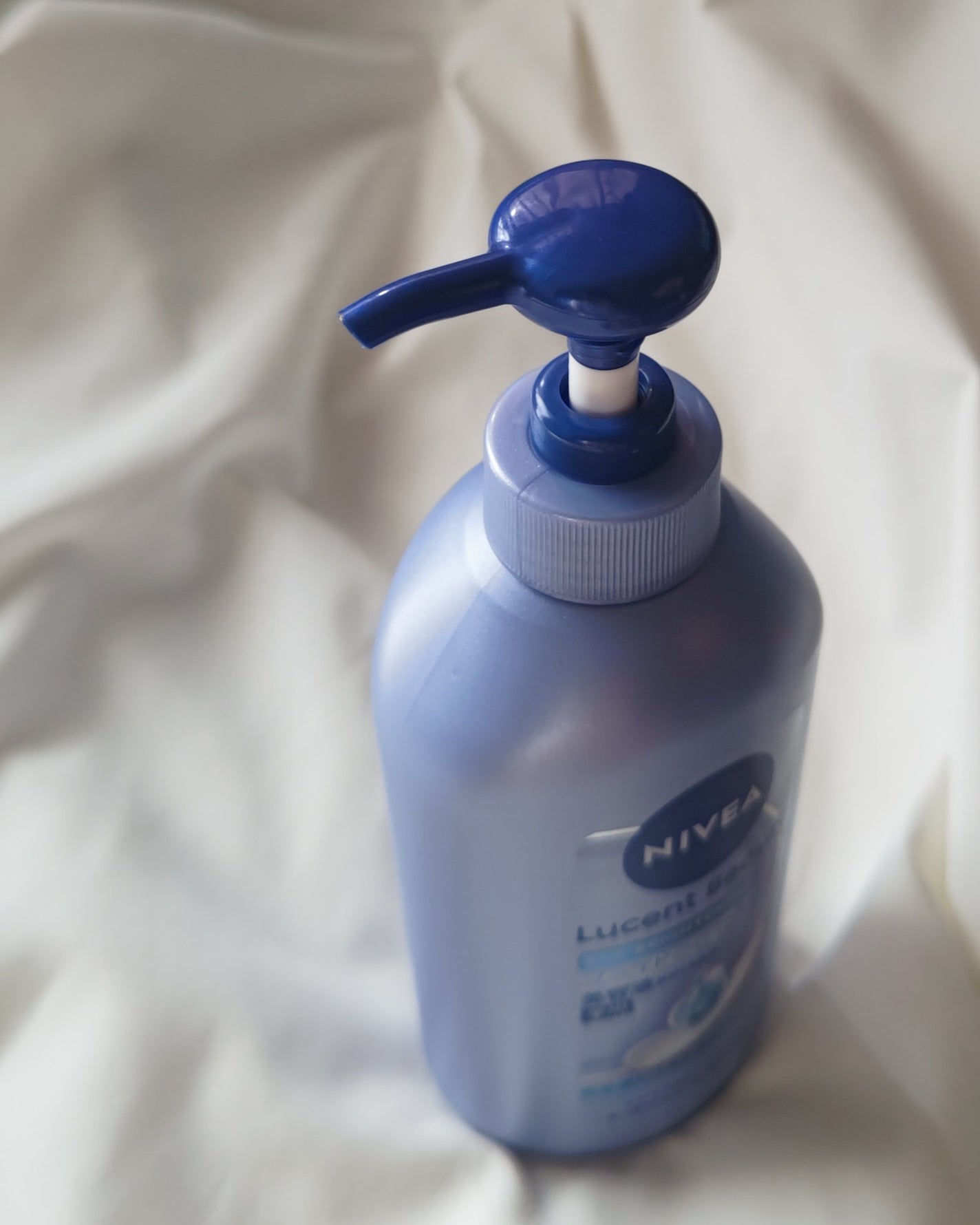 【医薬部外品】ニベア ルーセントビューティ シルクブライトニング ブライトニング美容液ボディミルク/ニベア/ボディミルクを使ったクチコミ(4枚目)