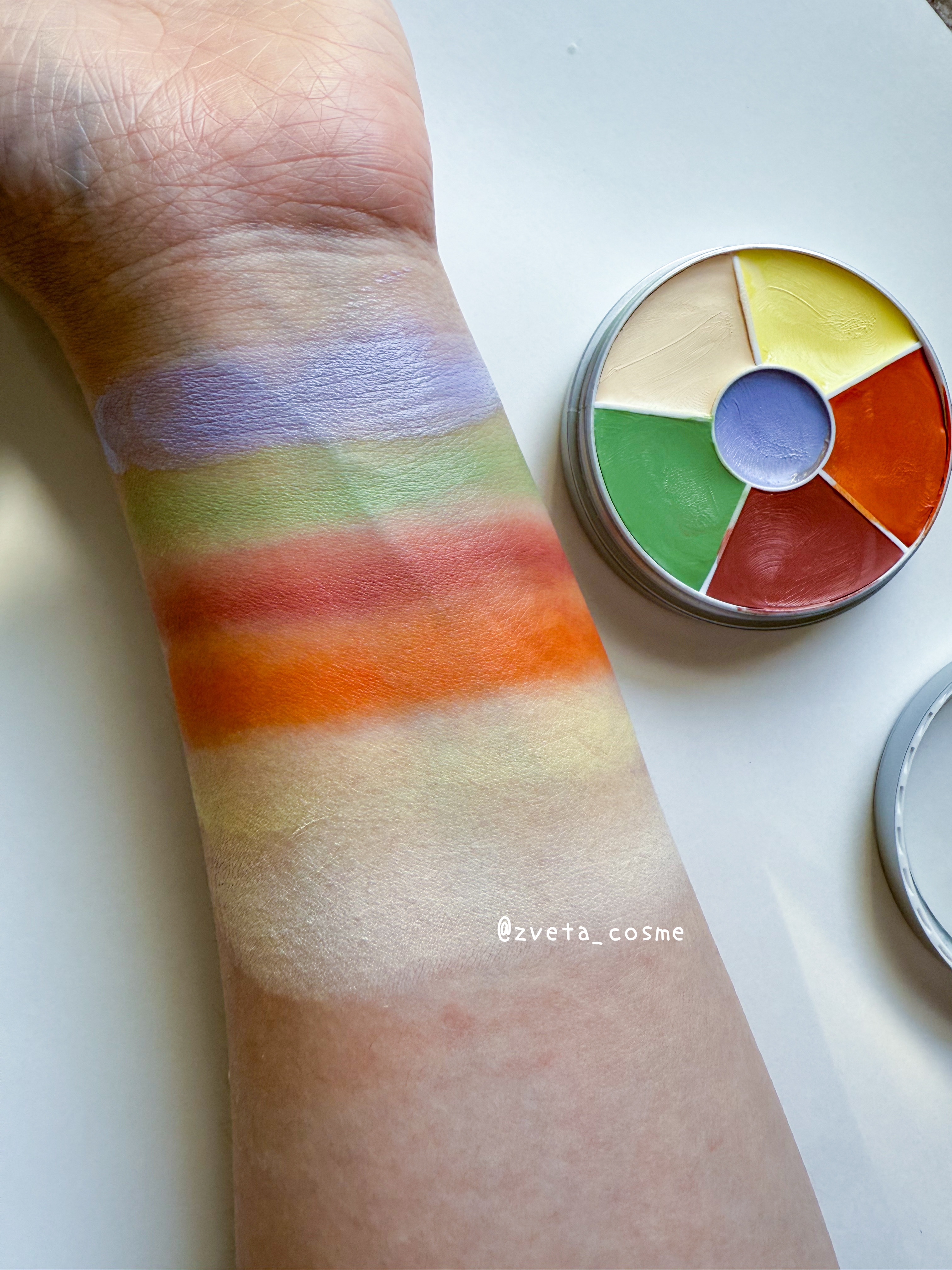 CONCEALER CIRCLE/KRYOLAN Professional Make-up /クリームコンシーラーを使ったクチコミ（3枚目）