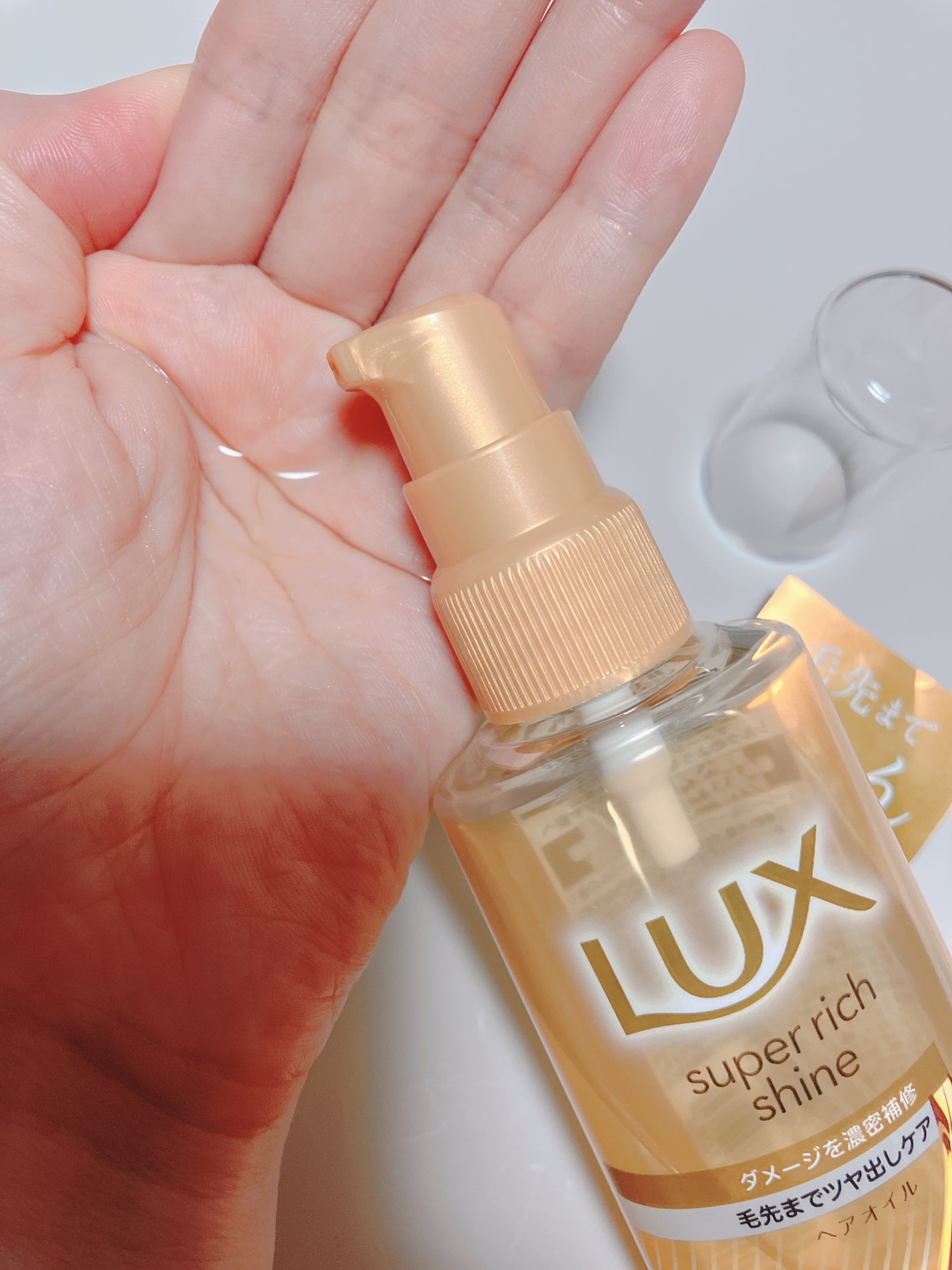 ラックススーパーリッチシャインダメージリペア補修ヘアオイル/LUX/ヘアオイルを使ったクチコミ(3枚目)