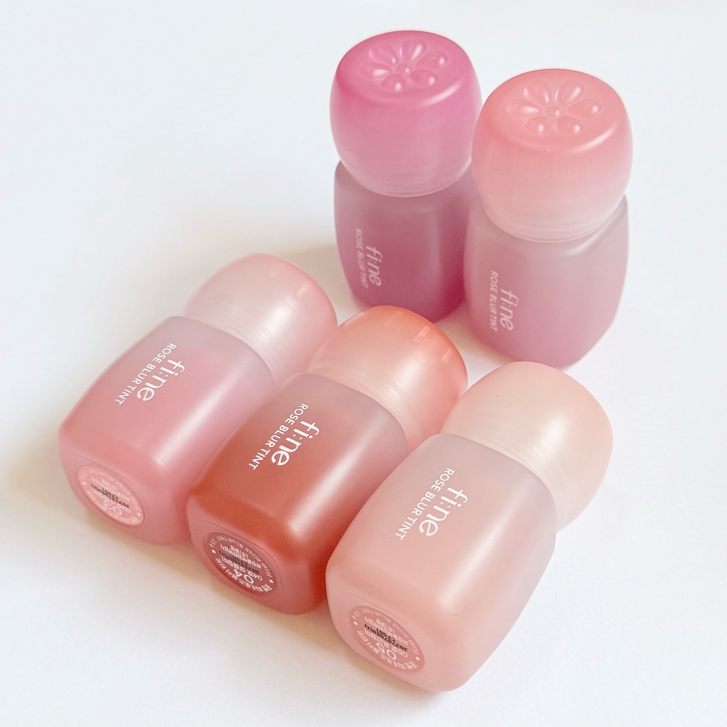 ピネローズブラーティント/kkotppang/リップティントを使ったクチコミ（2枚目）