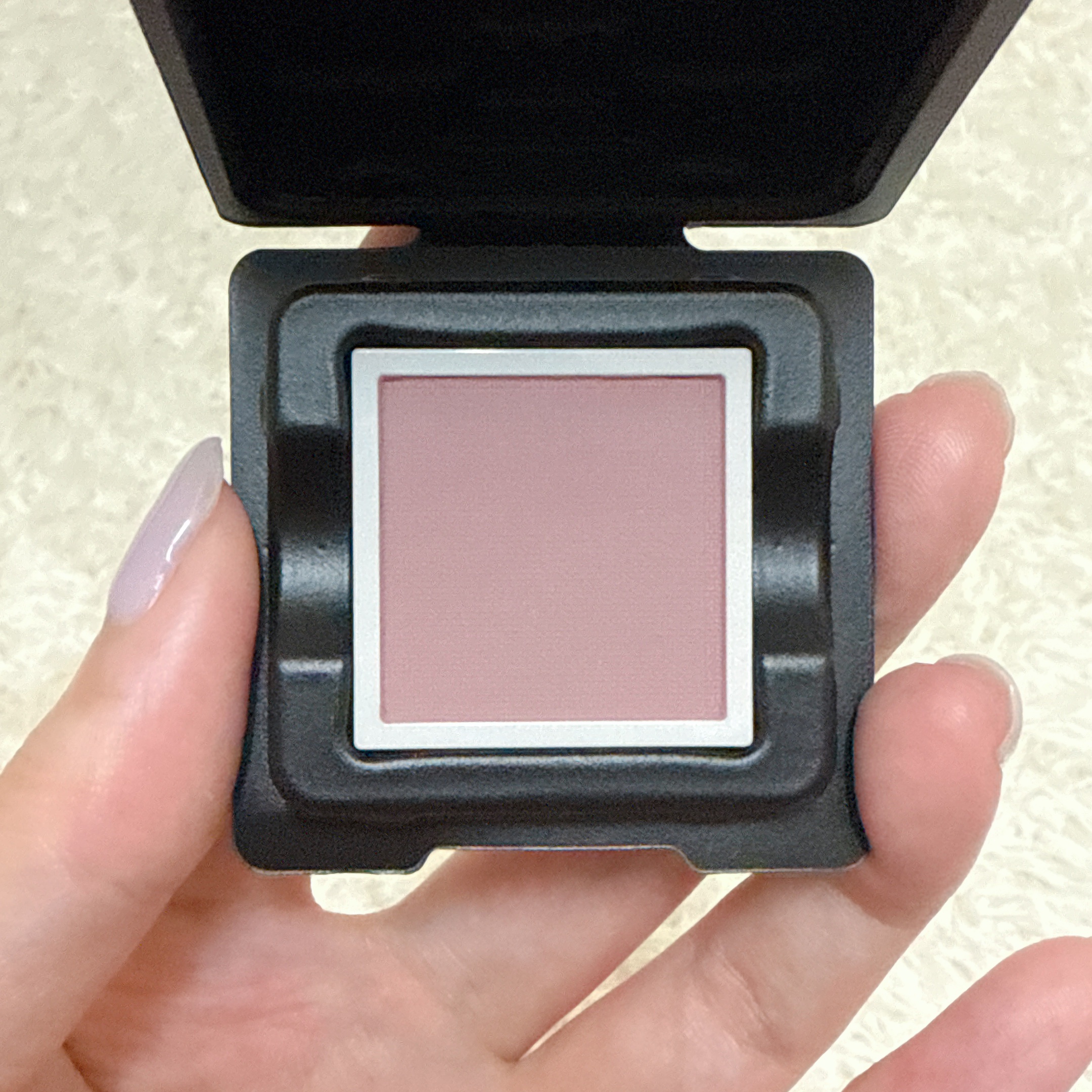 アディクション ザ シングル アイシャドウ マット 003M Reservation No./ADDICTION/単色アイシャドウを使ったクチコミ（1枚目）