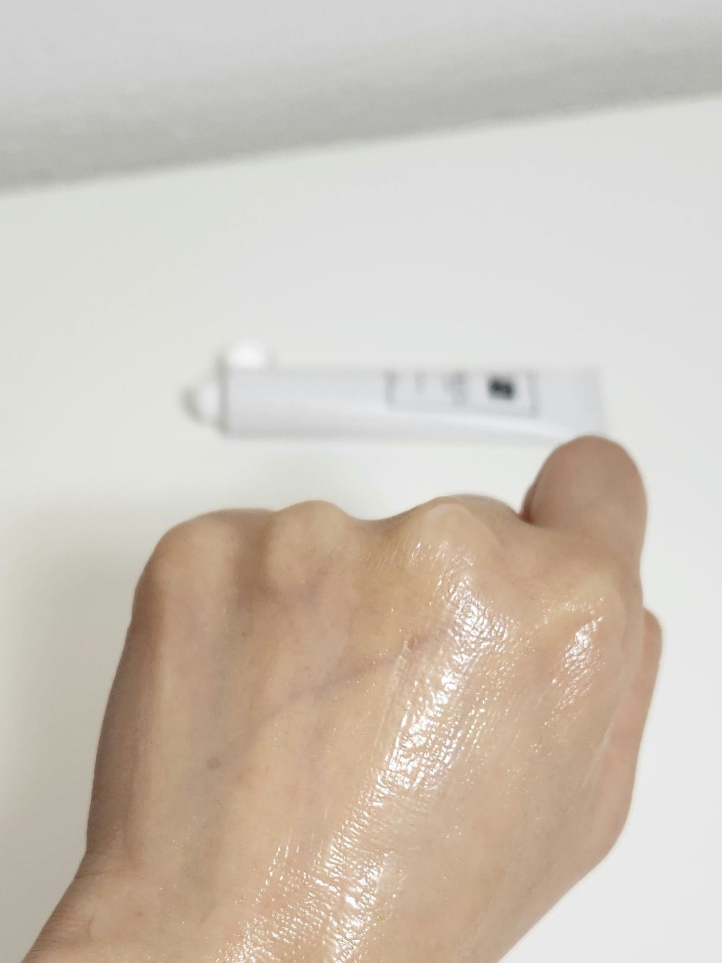 HILLSハンドネイル美容クリーム Luxury/HILLS JAPAN/ハンドクリームを使ったクチコミ(8枚目)