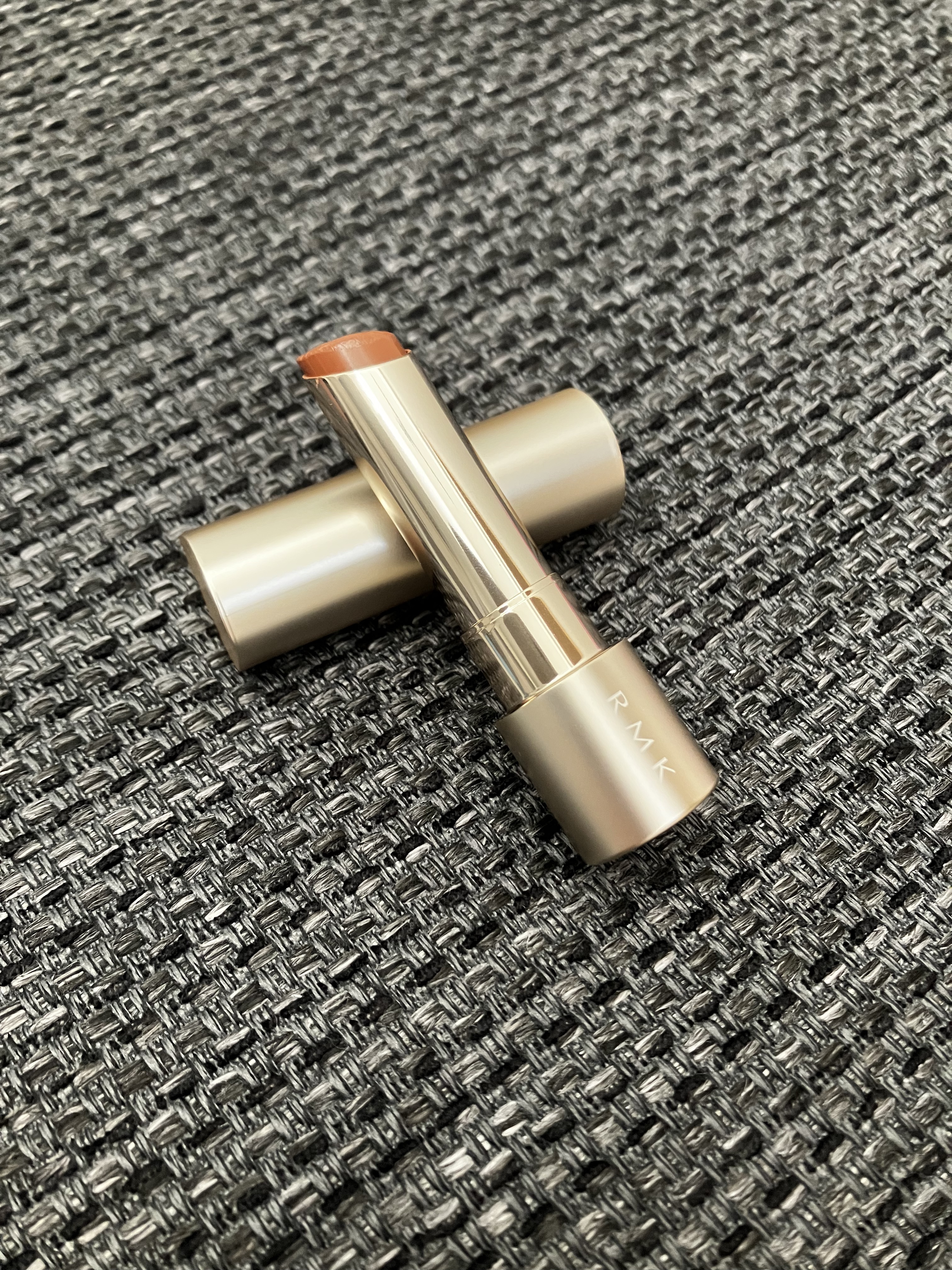 RMK ベルベットシーン リップカラー リップカラーケース WS/RMK/口紅を使ったクチコミ（1枚目）