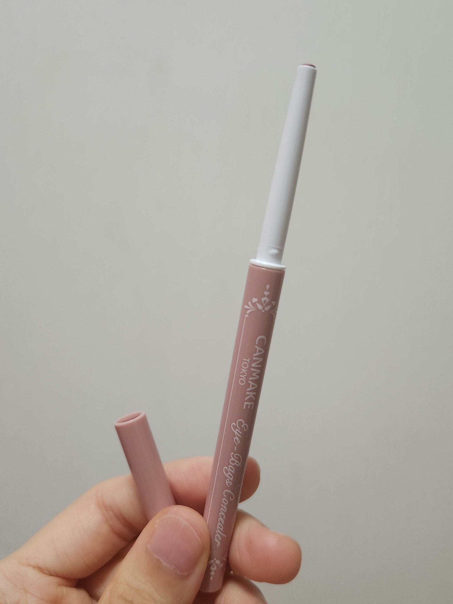 アイバッグコンシーラー/キャンメイク/ペンシルコンシーラーを使ったクチコミ（2枚目）