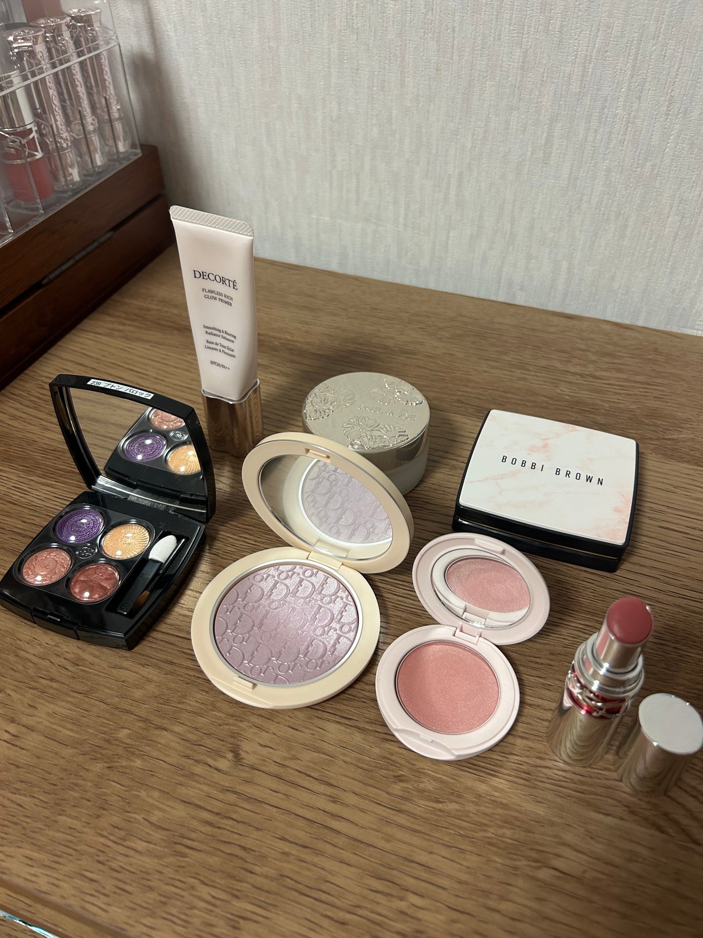 YSL ラブシャイン キャンディグレーズ/YVES SAINT LAURENT BEAUTE/口紅を使ったクチコミ(2枚目)