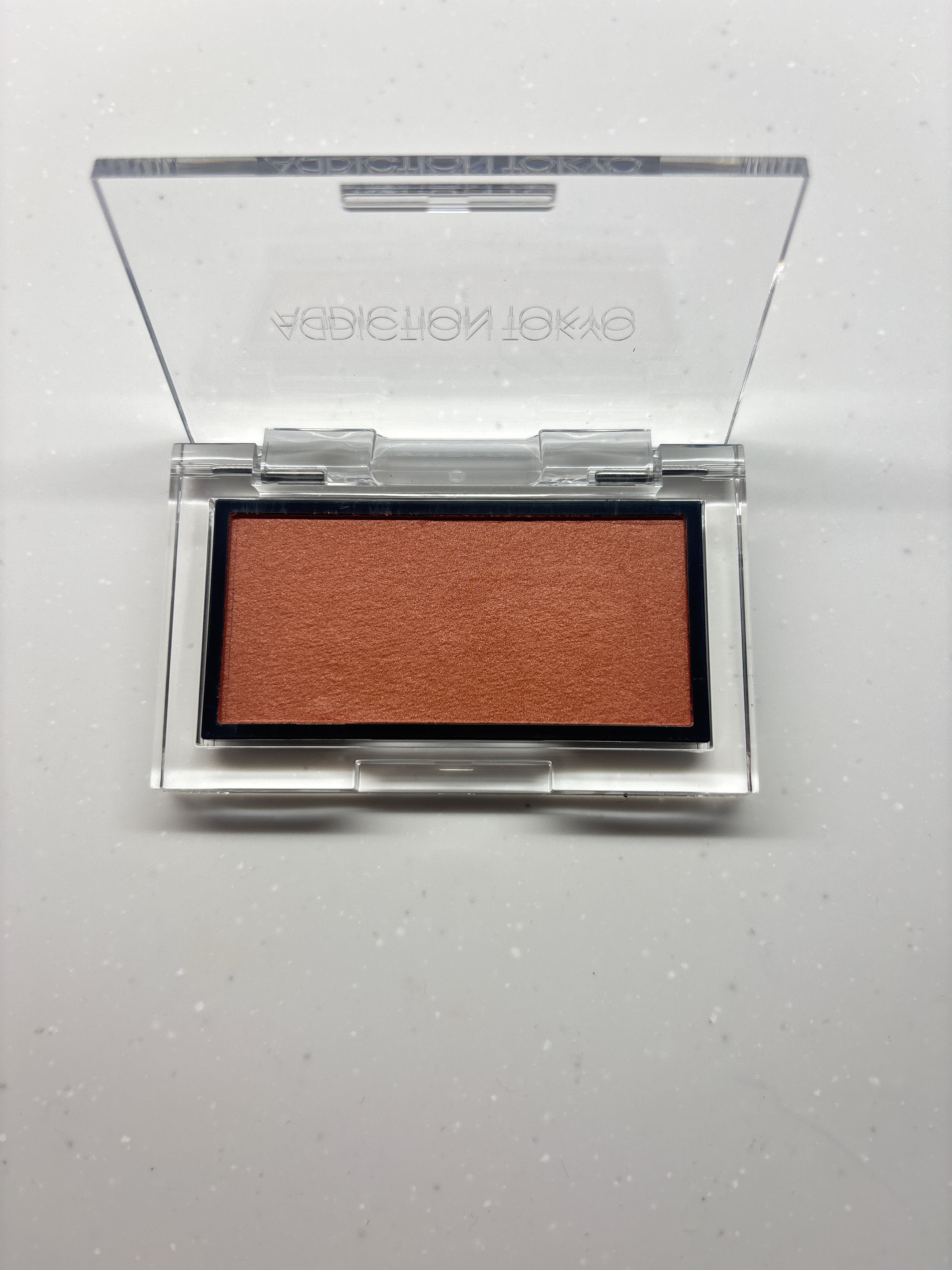 アディクション ザ ブラッシュ マット/ADDICTION/パウダーチークを使ったクチコミ（2枚目）