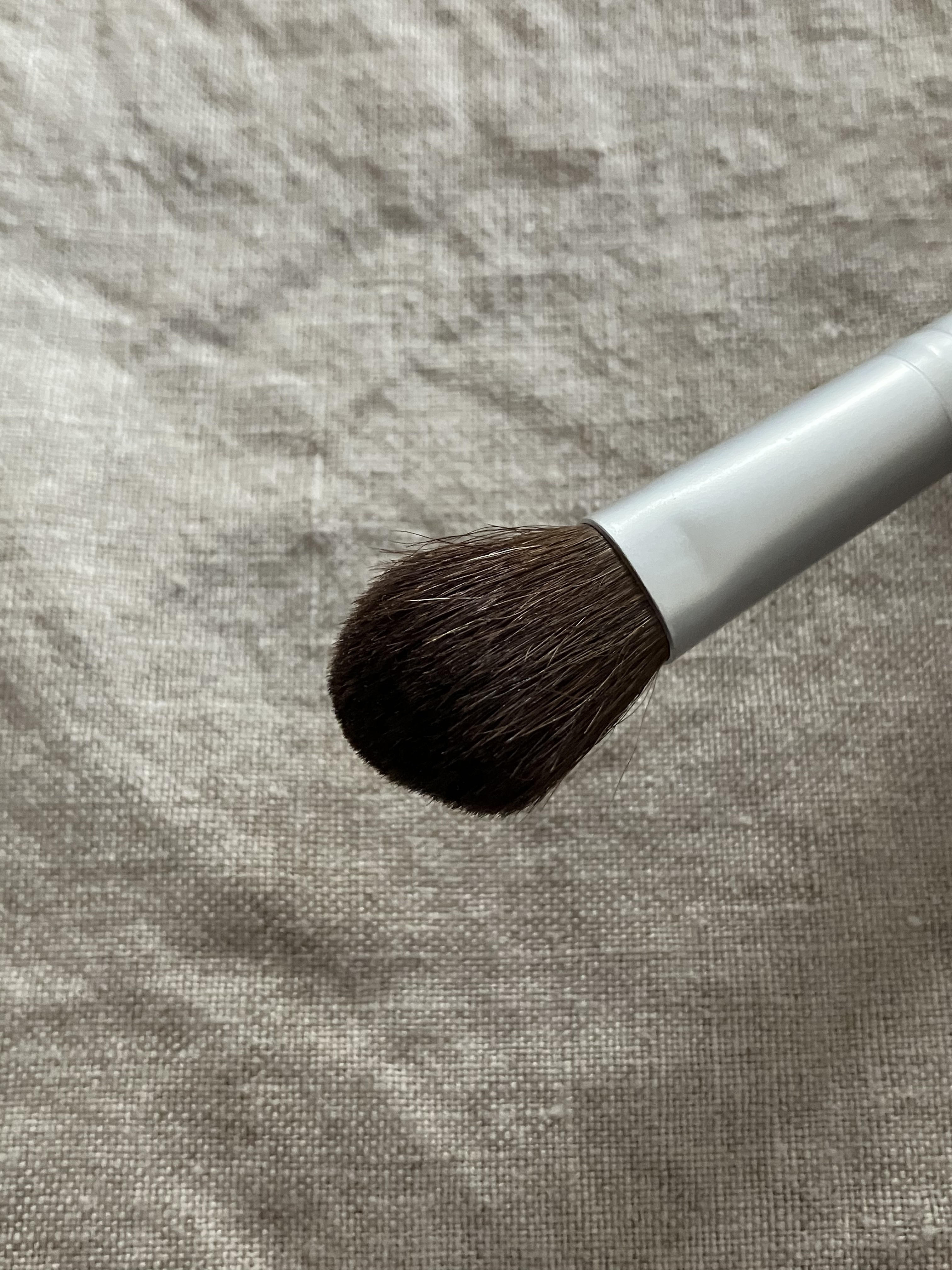 ハイライトブラシ/ロージーローザ/メイクブラシを使ったクチコミ（3枚目）