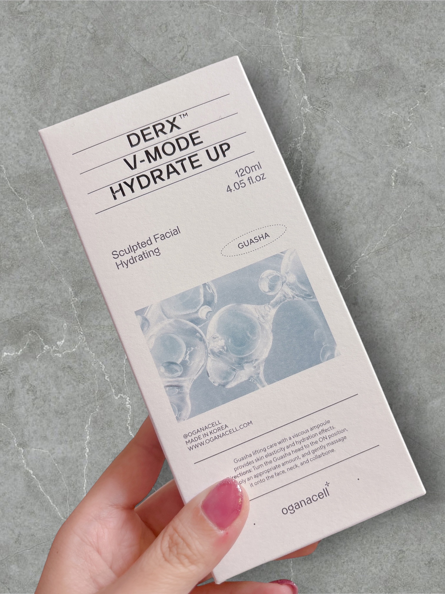 むくみさん集合／回してすぐマッサージできる美容液✨

韓国のドクターズコスメ、DERX V-MODE ハイドレートアップはヘッドをくるっと回すだけでジェルが出て、そのままかっさでフェイスラインをマッサージできる便利な1本🪞
ひんやりジェル