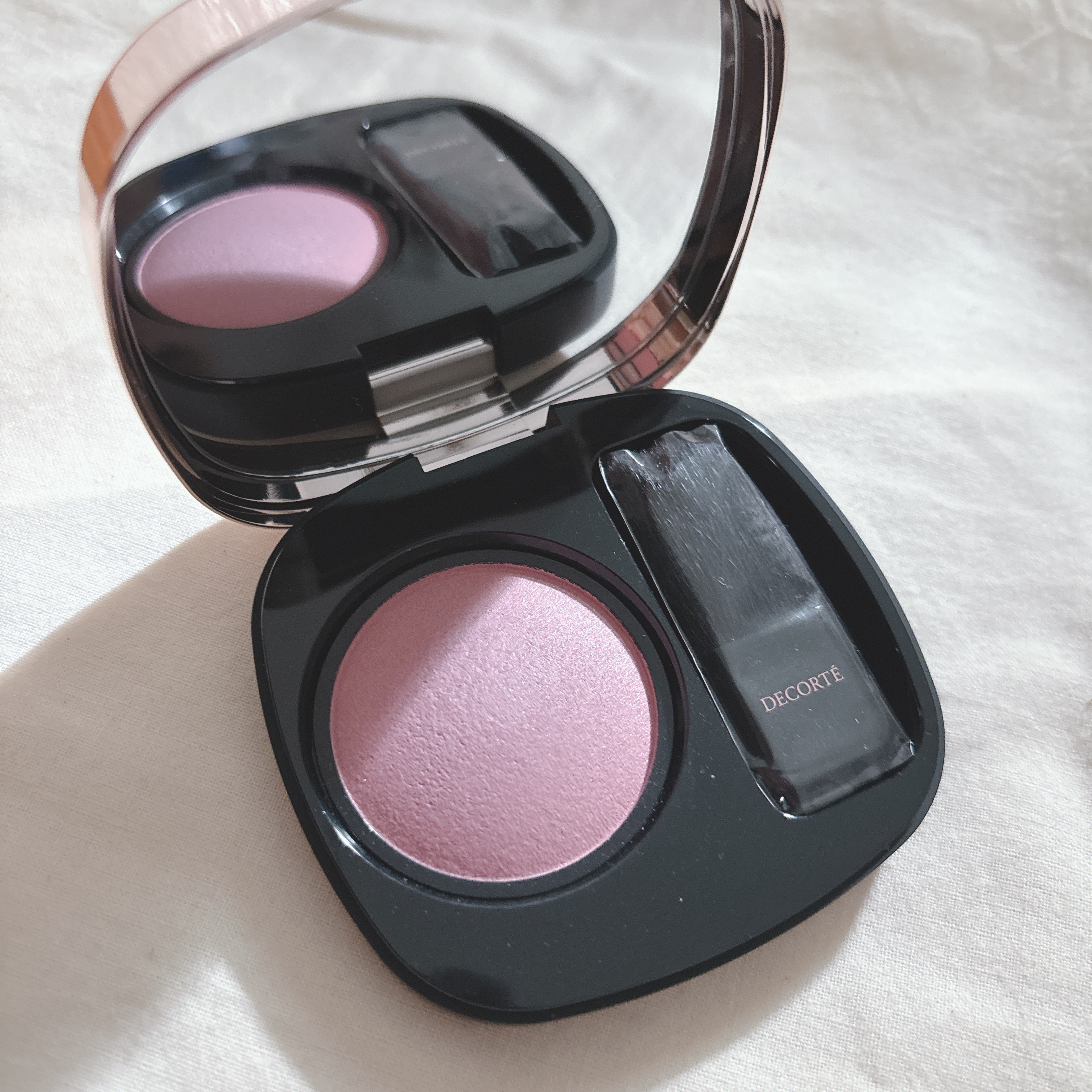 パウダー ブラッシュ 807/DECORTÉ/パウダーチークを使ったクチコミ（1枚目）