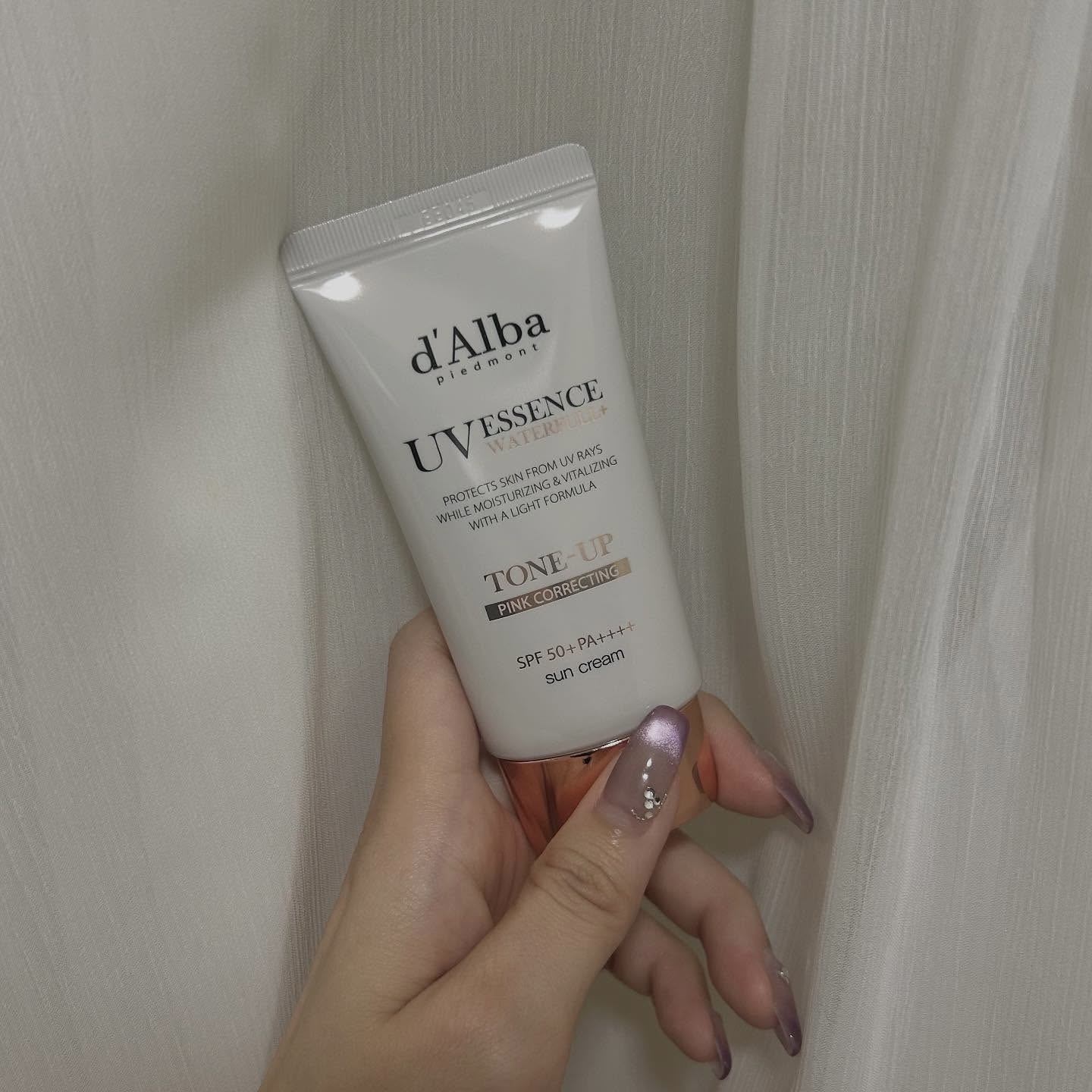 ウォータフルトーンアップサンクリーム/ダルバ/日焼け止めクリームを使ったクチコミ（1枚目）