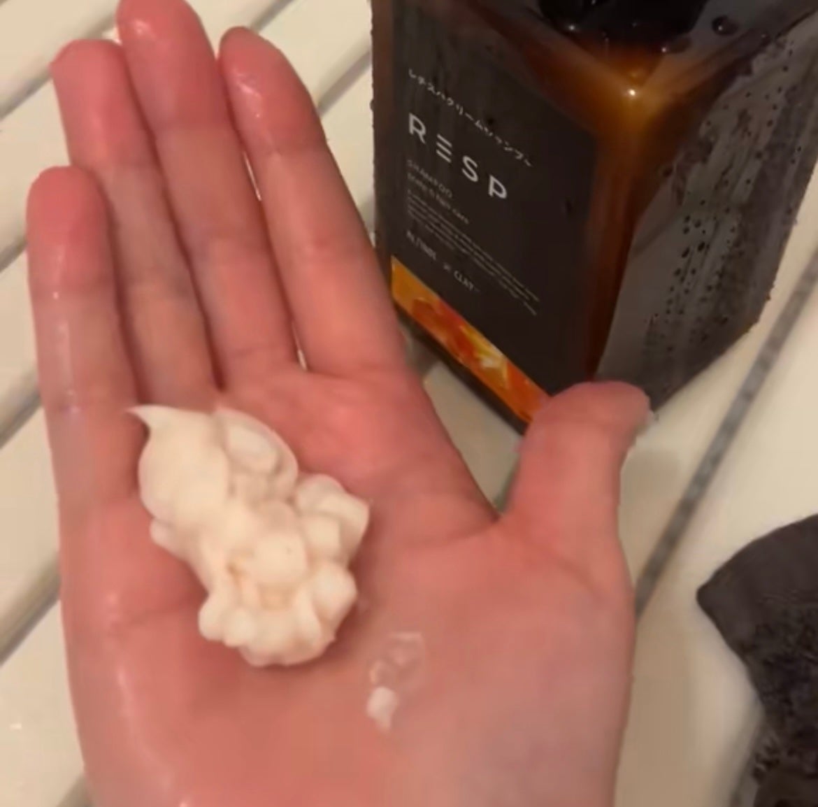 ã«ã³ã ðž on LIPS ãé ç®ã«ãã¹ãã³ã±ã¢ã/ã¬ãããŒã«ã«ãã»ã«é
åã®æ³¡ç«ãŠãªãã¿ã€ã..ãïŒ2æç®ïŒ