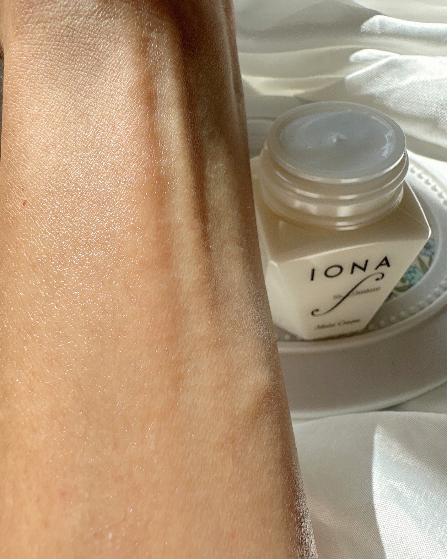 モイスト クリーム/イオナ エフ/フェイスクリームを使ったクチコミ(5枚目)