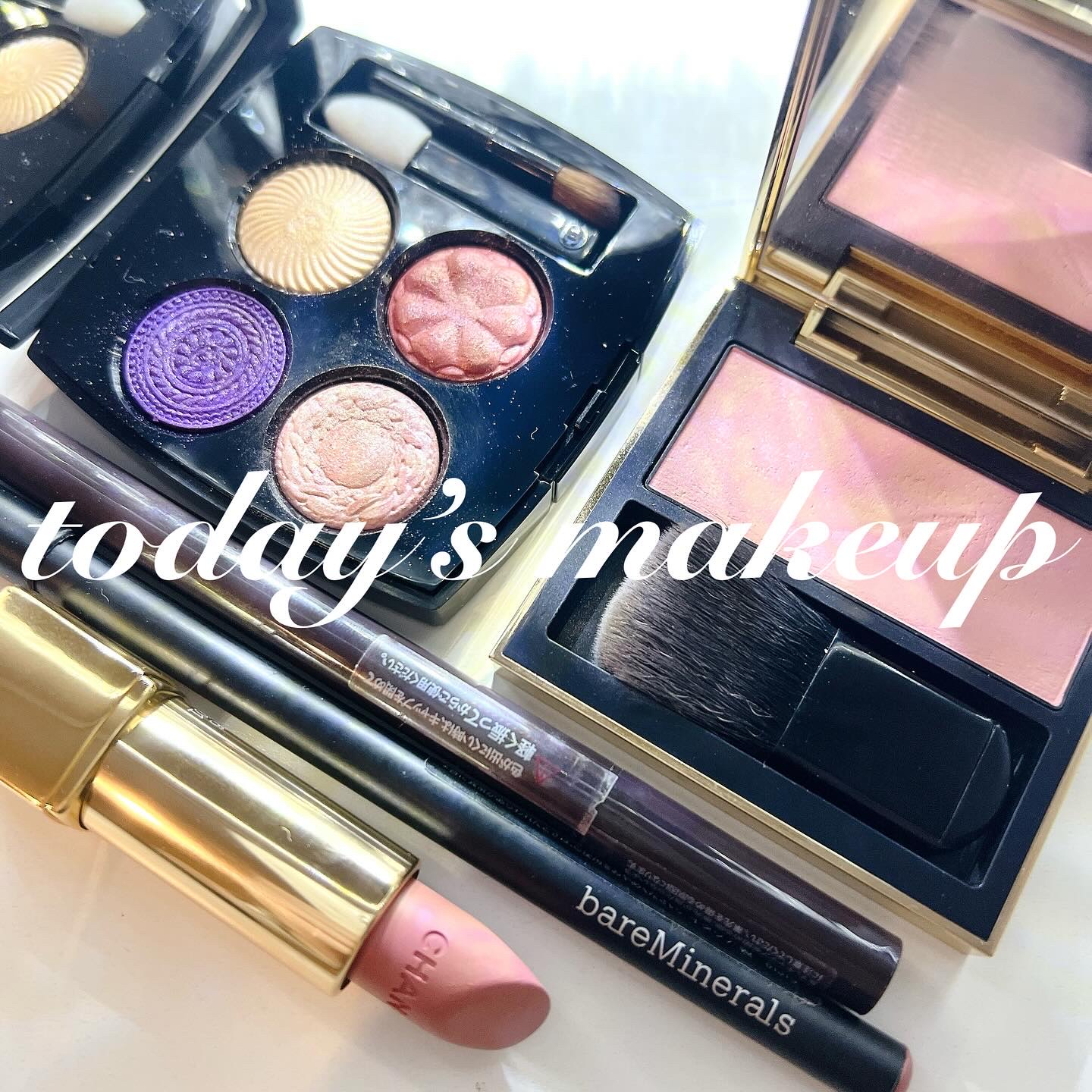 ルージュ アリュール ヴェルヴェット/CHANEL/口紅を使ったクチコミ（1枚目）