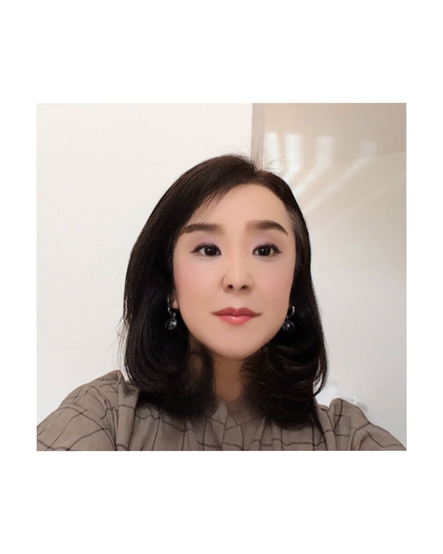 LUX スーパーリッチシャイン ダメージリペア リッチ補修トリートメントのクチコミ「LUX スーパーリッチシャイン
ダメージリペア　補修チューブトリートメント
 ダメージでからま.....」（3枚目）