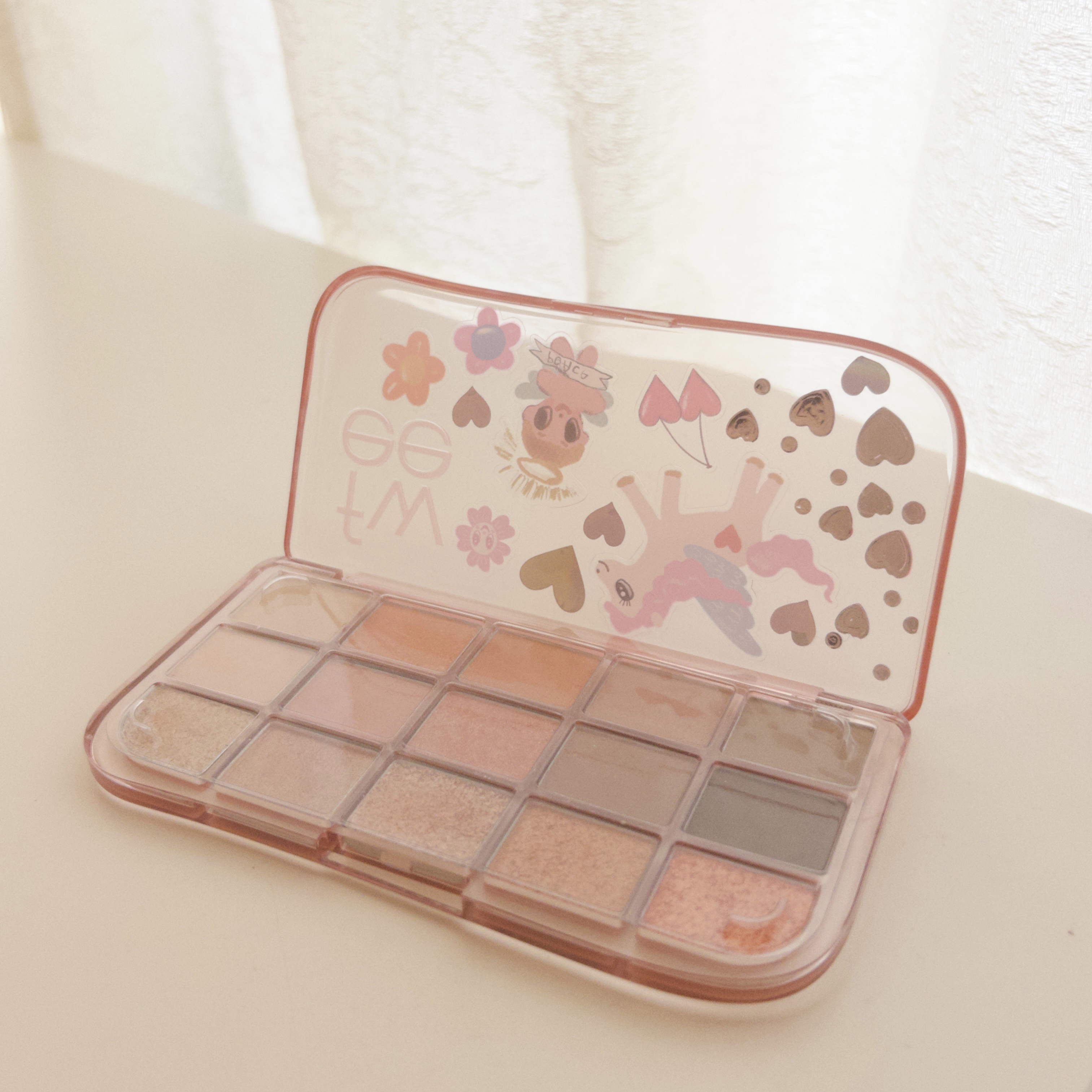 フィー モアムードアイパレット/fwee/アイシャドウパレットを使ったクチコミ（2枚目）