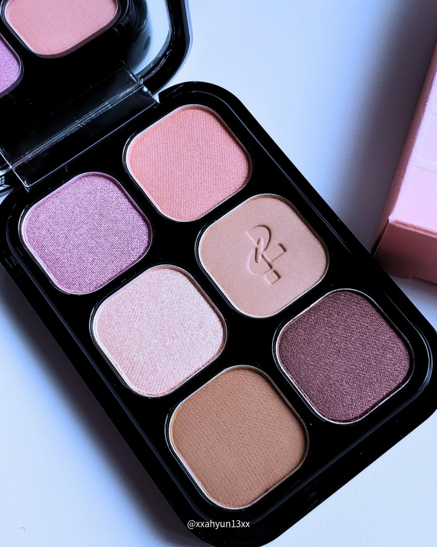 オッドバランスアイパレット/TWO SLASH FOUR/アイシャドウパレットを使ったクチコミ（3枚目）