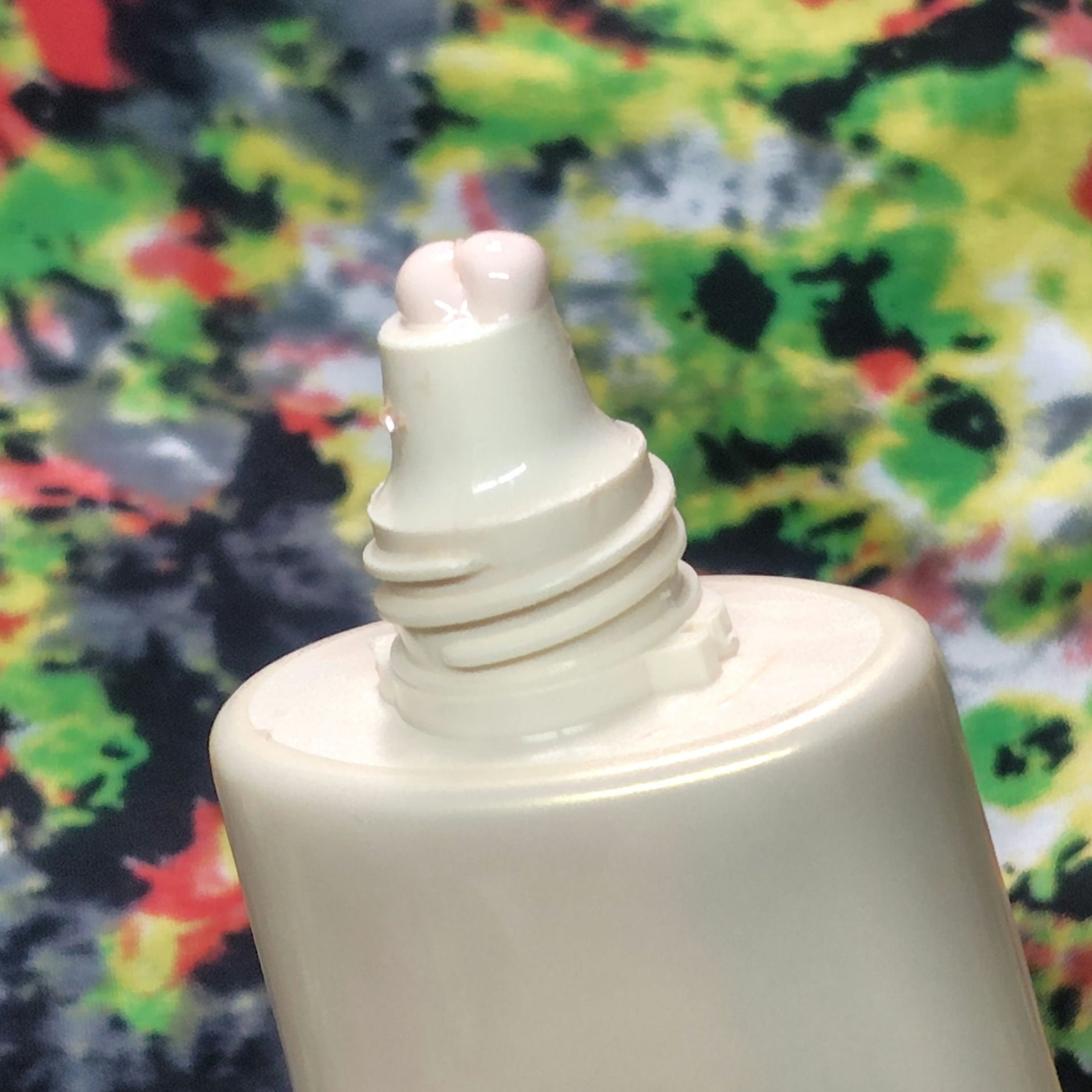 SHISEIDO フューチャーソリューション LX ユニバーサル ディフェンスｓ/SHISEIDO/日焼け止め・UVケアを使ったクチコミ（3枚目）