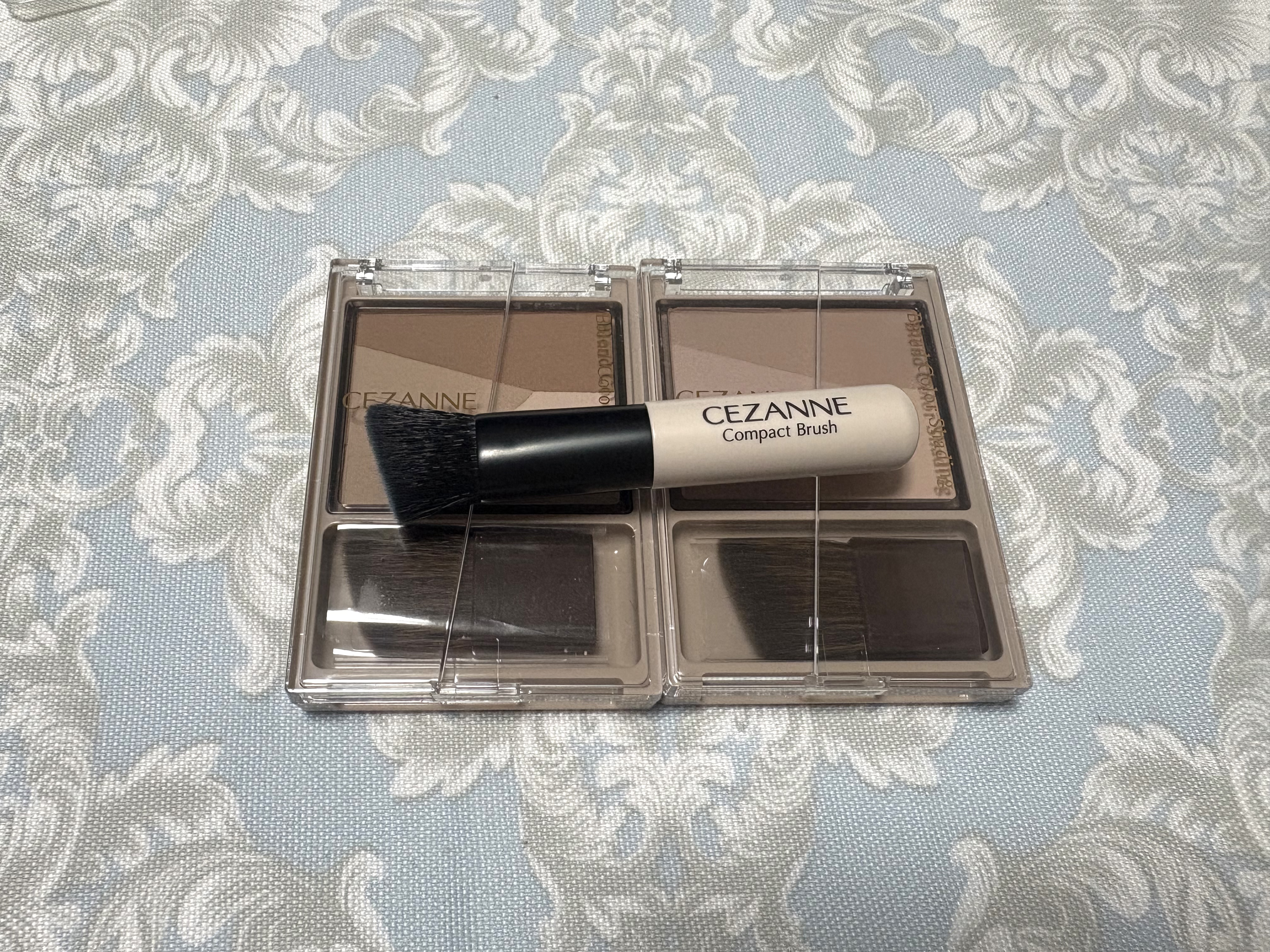 コンパクトブラシ/CEZANNE/メイクブラシを使ったクチコミ（2枚目）