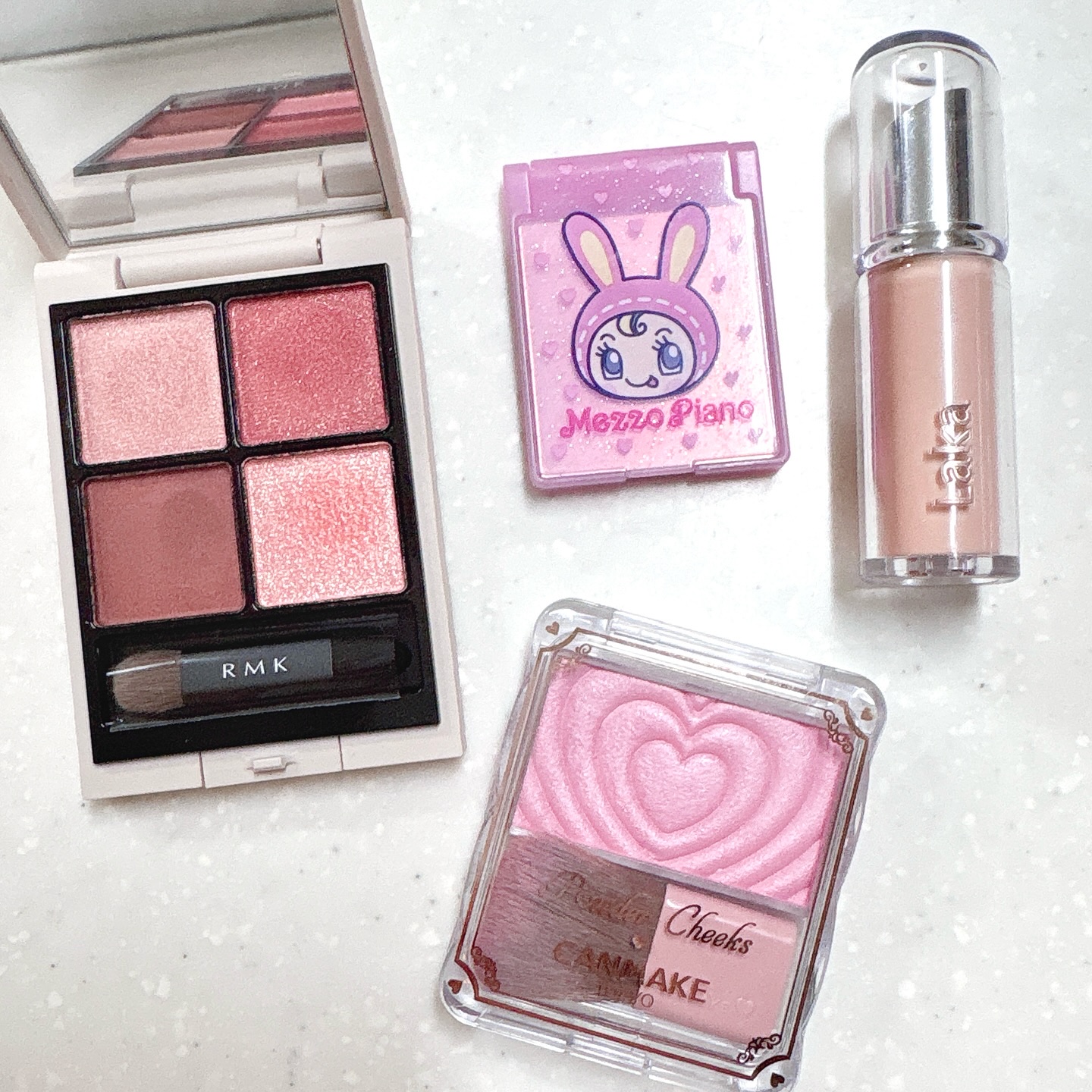 ボンディンググロウリップスティック/Laka/口紅を使ったクチコミ（1枚目）