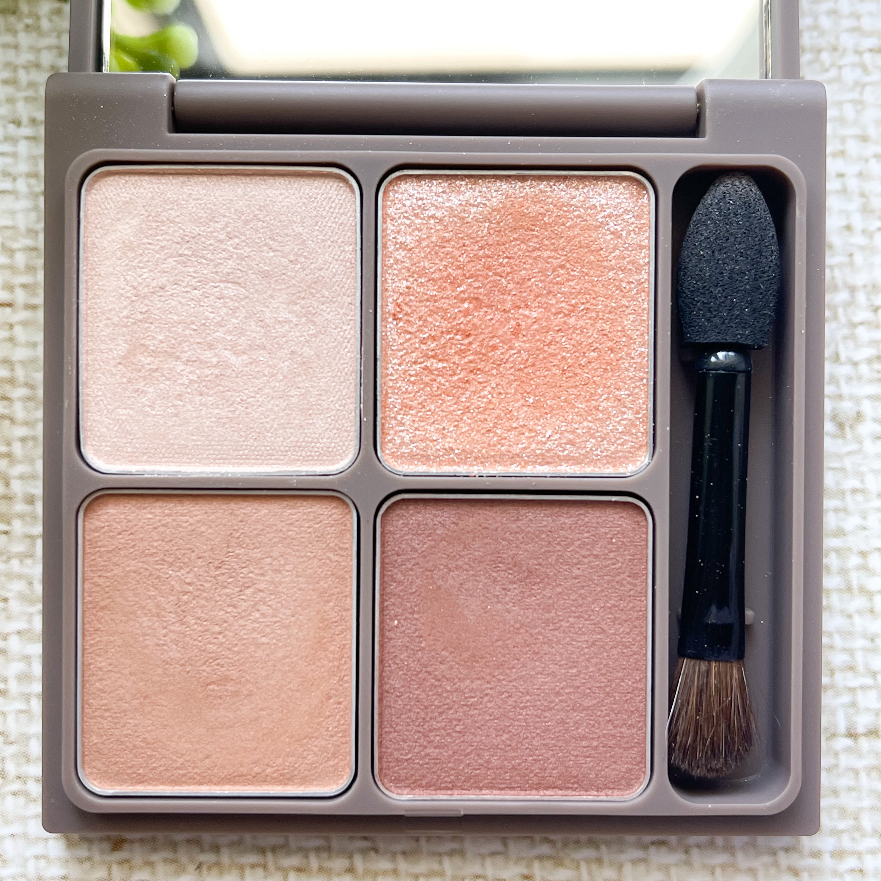 インザミラーアイパレット/Ririmew/アイシャドウパレットを使ったクチコミ（3枚目）